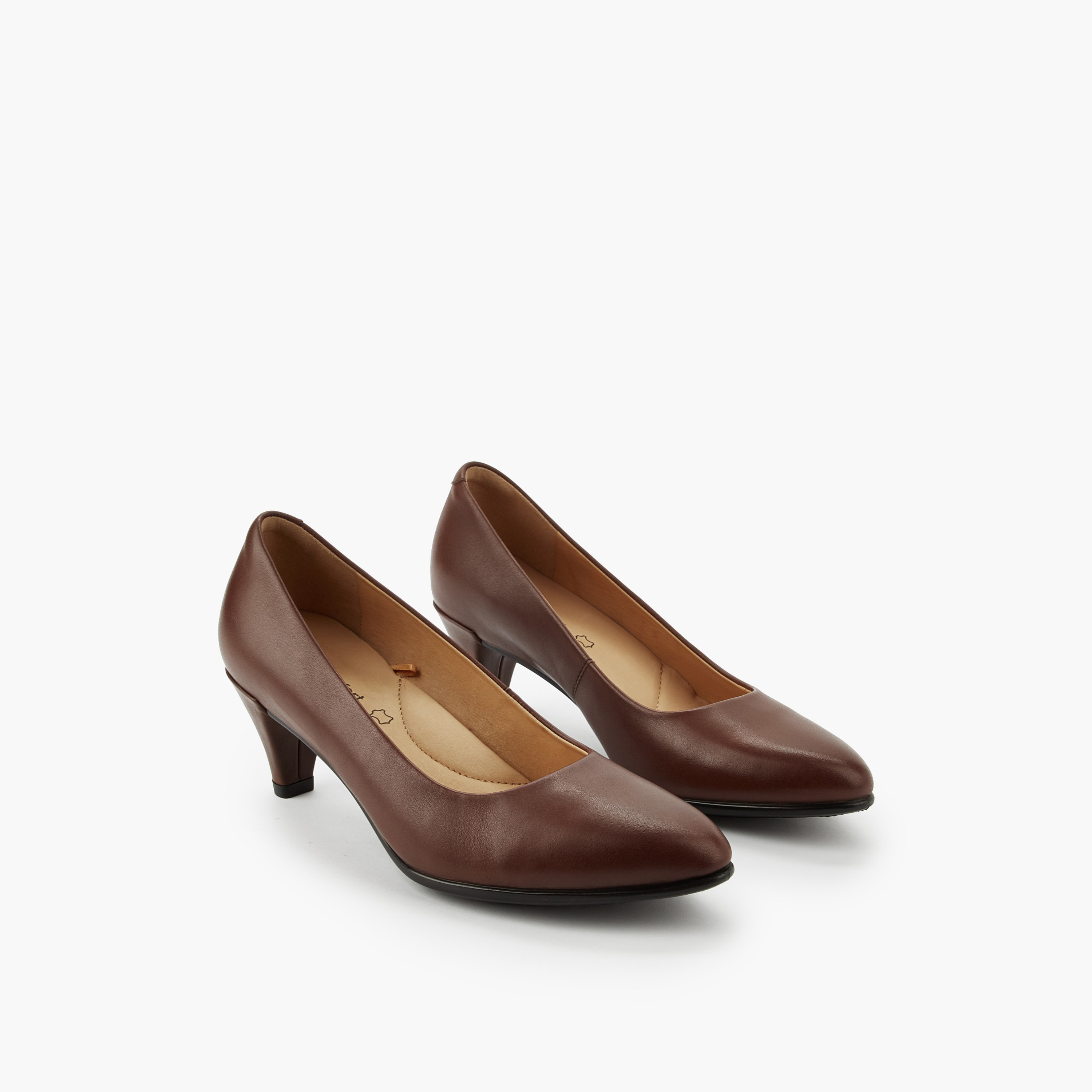 حذاء بومب جلد بكعب مخروط للنساء من لو كونفورت-women-shoes-heels-image-1