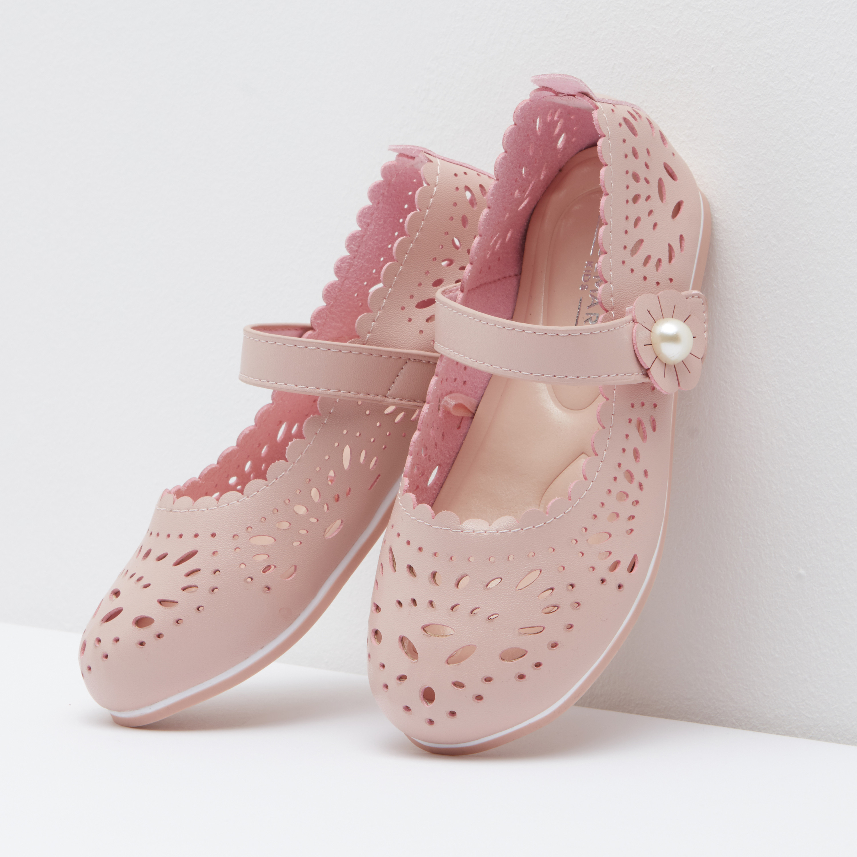 Mary Jane Shoes with Cut Out Detail and Hook and Loop Closure-baby-girls-shoes-closedshoes-image-4