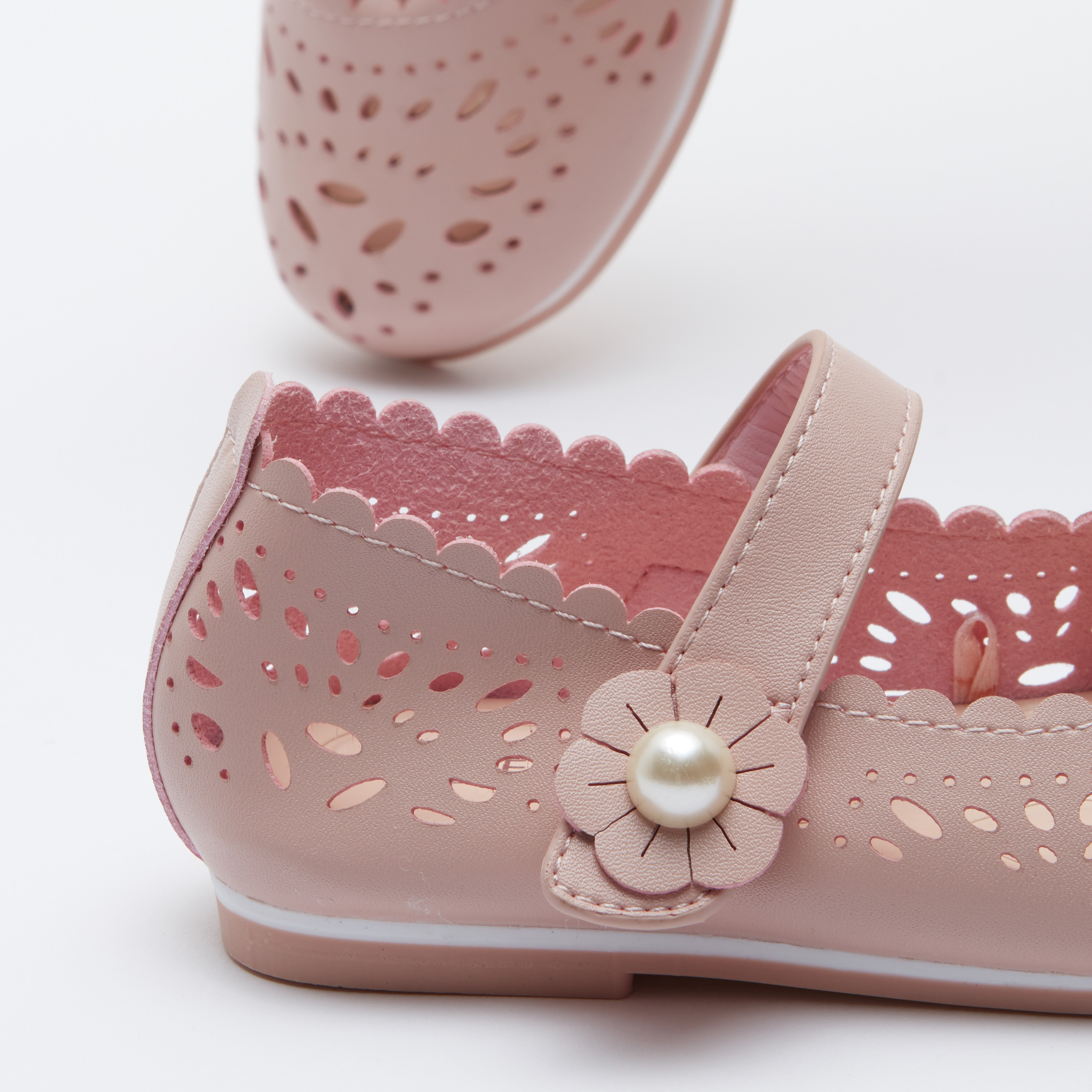 Mary Jane Shoes with Cut Out Detail and Hook and Loop Closure-baby-girls-shoes-closedshoes-image-5