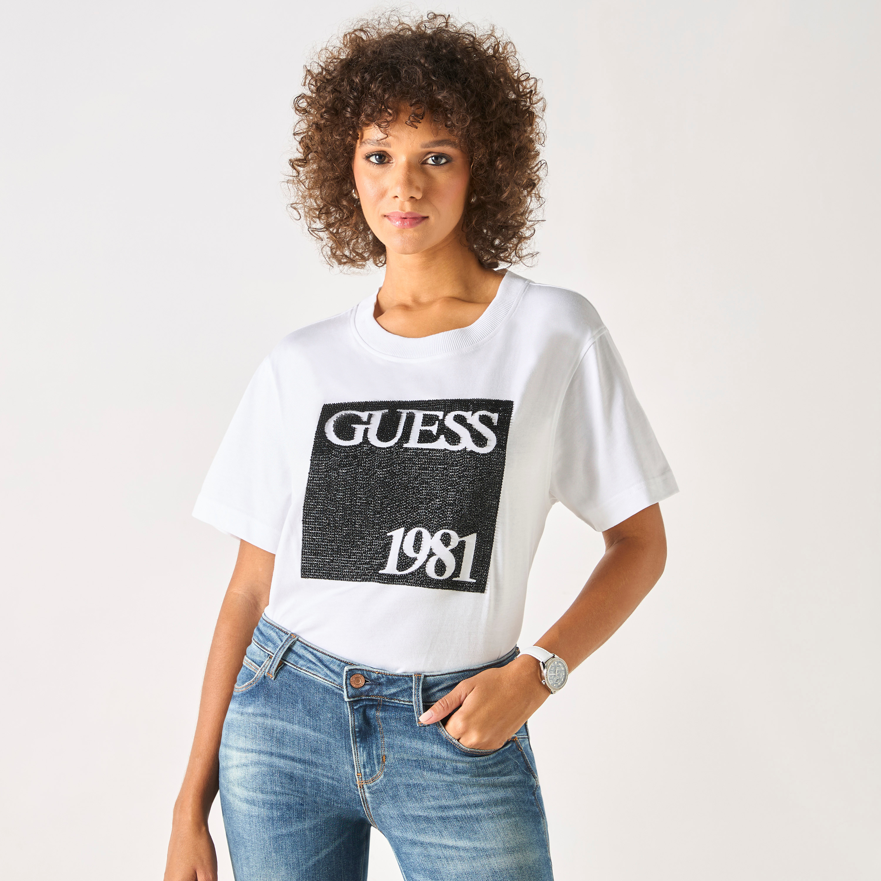 Guess Logo Print Round Neck T-shirt with Short Sleeves-women-clothing-tshirts-image-1