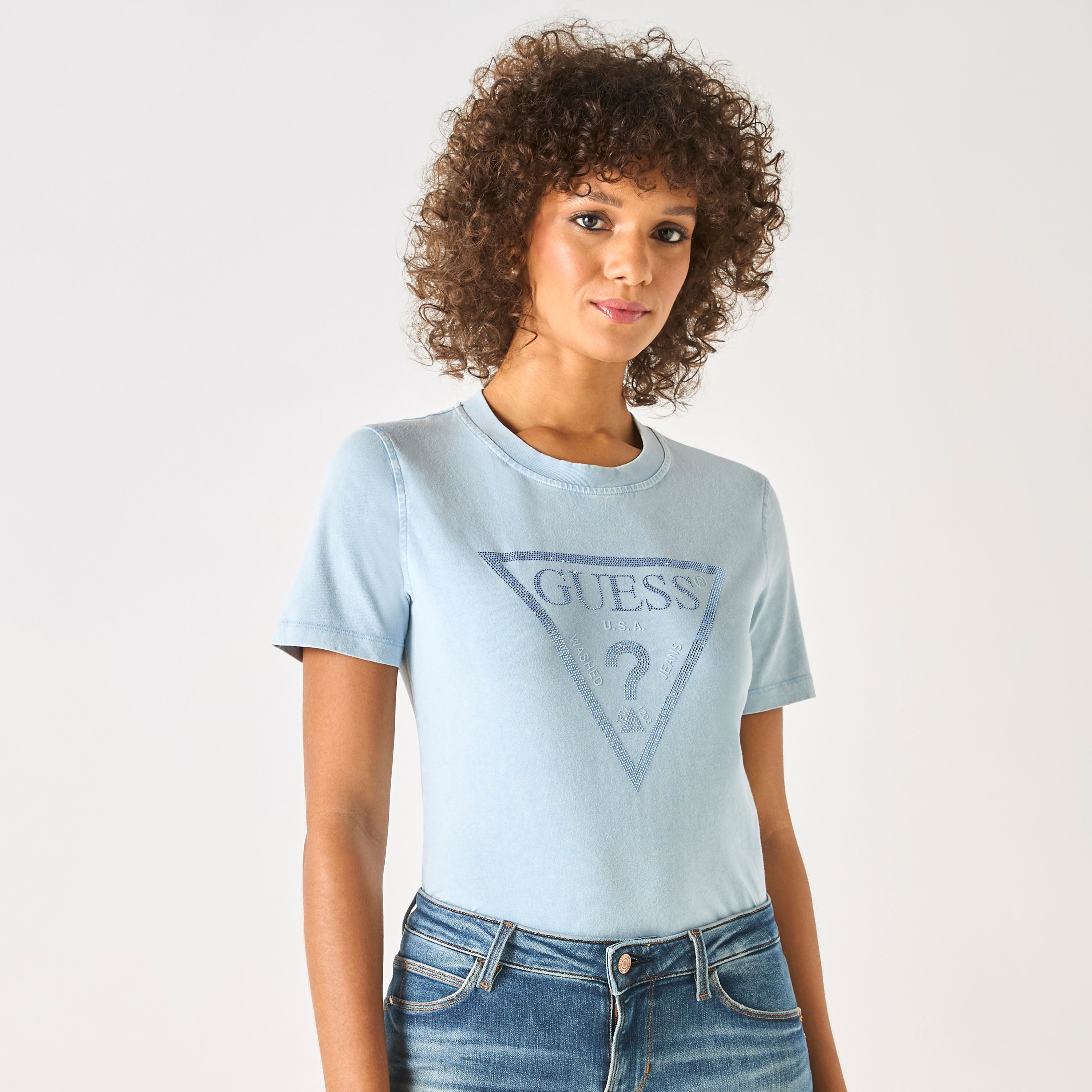 Guess Logo Detail Round Neck T shirt with Short Sleeves