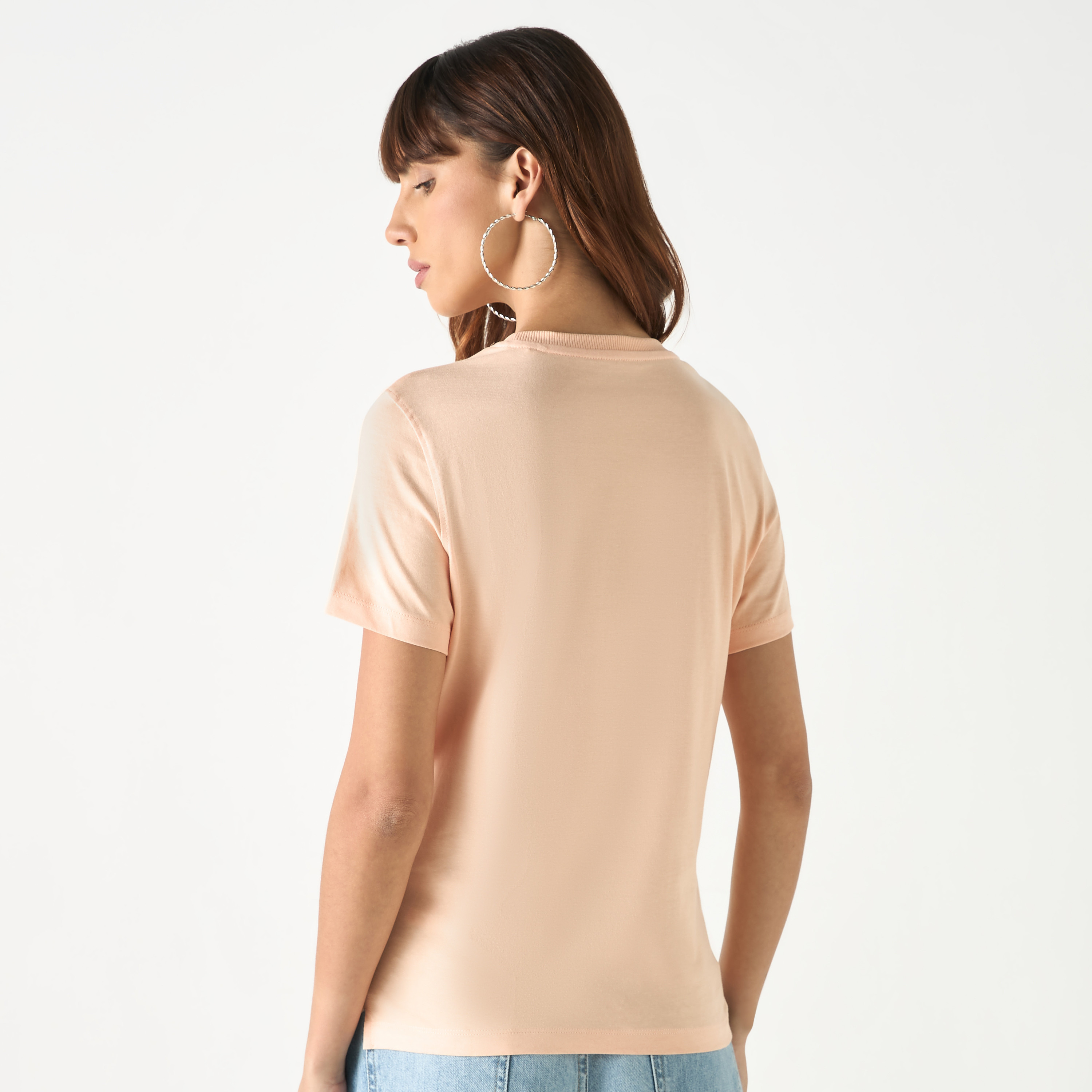 Guess Logo Embellished Round Neck T-shirt with Short Sleeves-women-clothing-tshirts-image-4