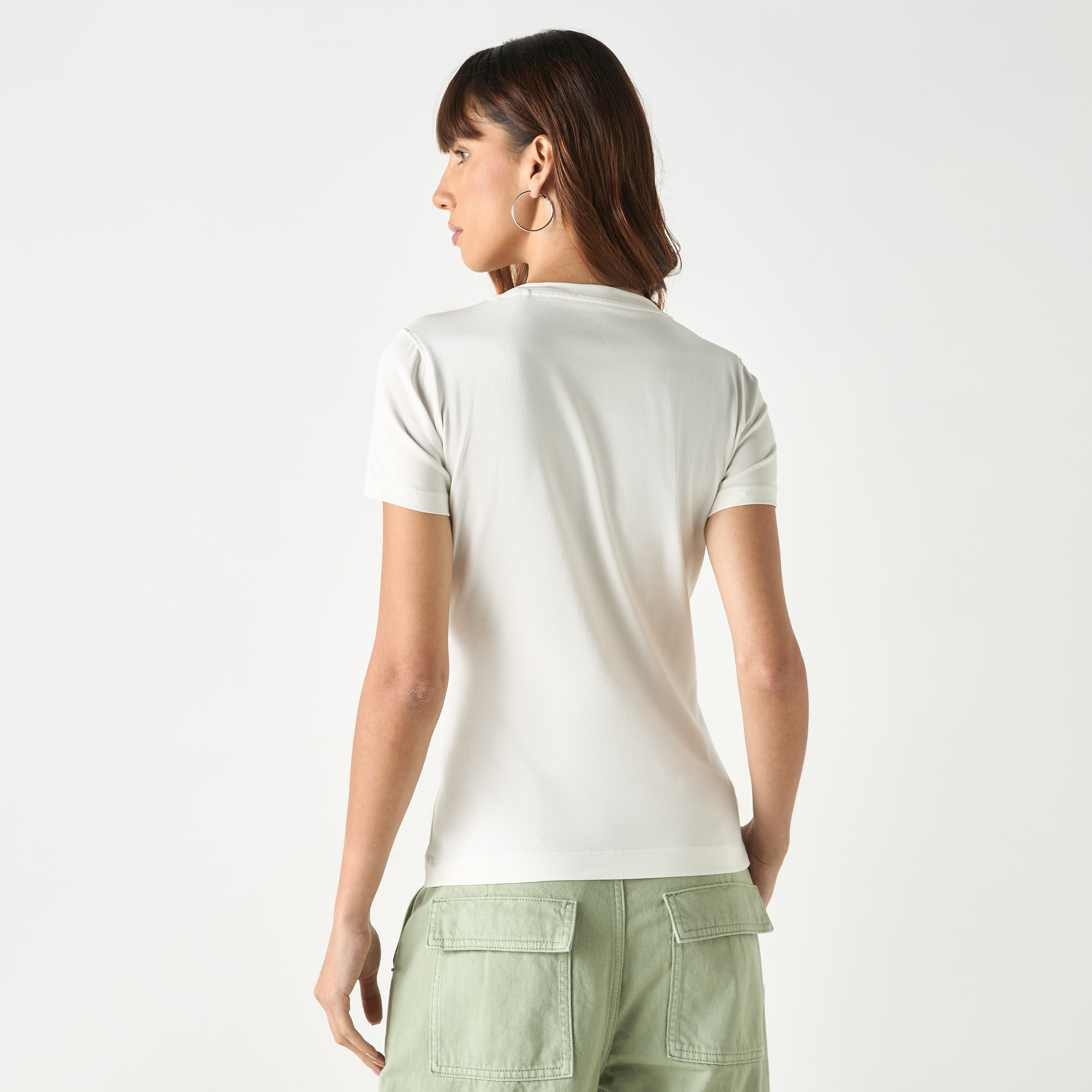 Guess Logo Print Round Neck T-shirt with Short Sleeves-women-clothing-tshirts-image-4