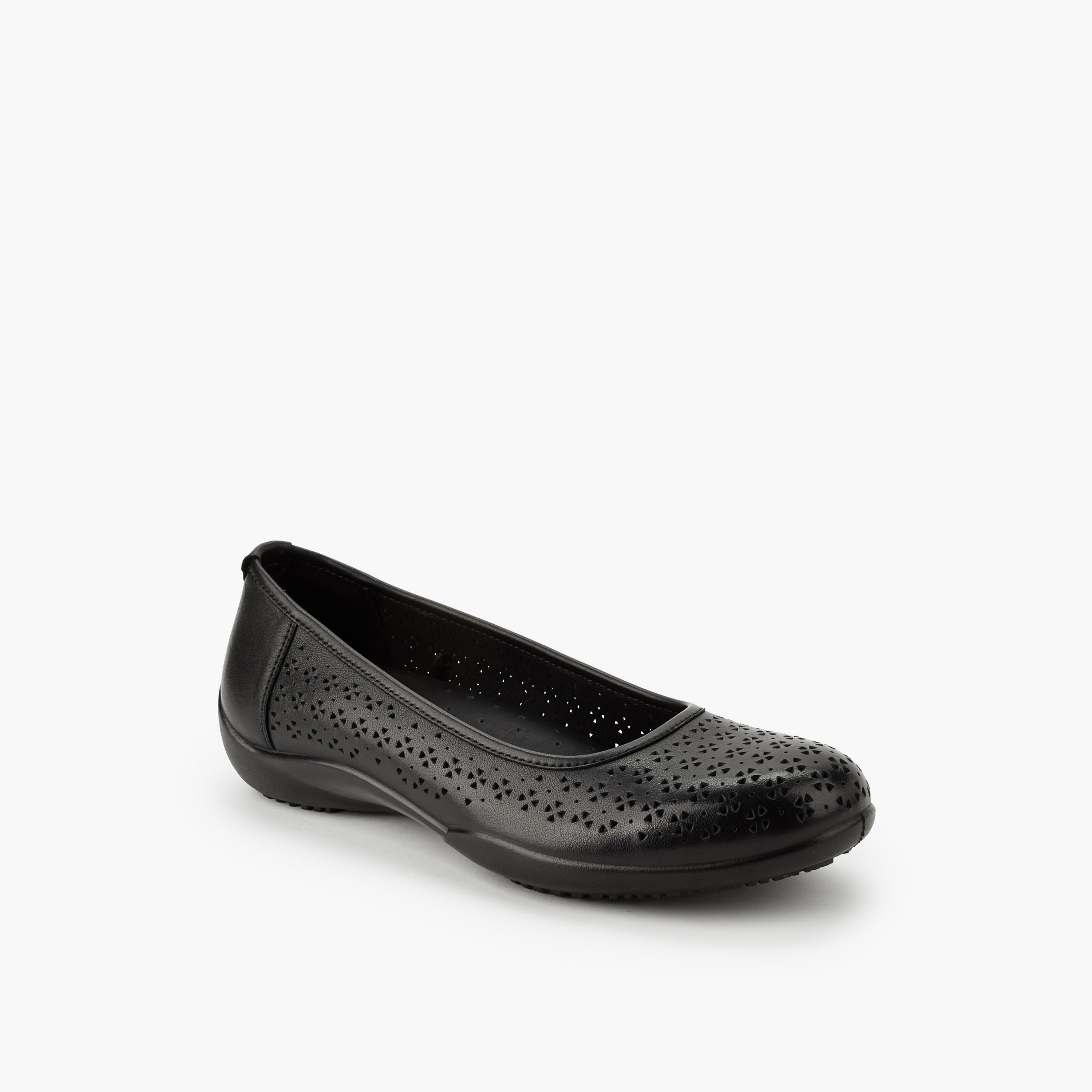 حذاء باليرينا جلدي بتصميم مفرغ للنساء من لو كونفورت-women-shoes-ballerinas-image-2