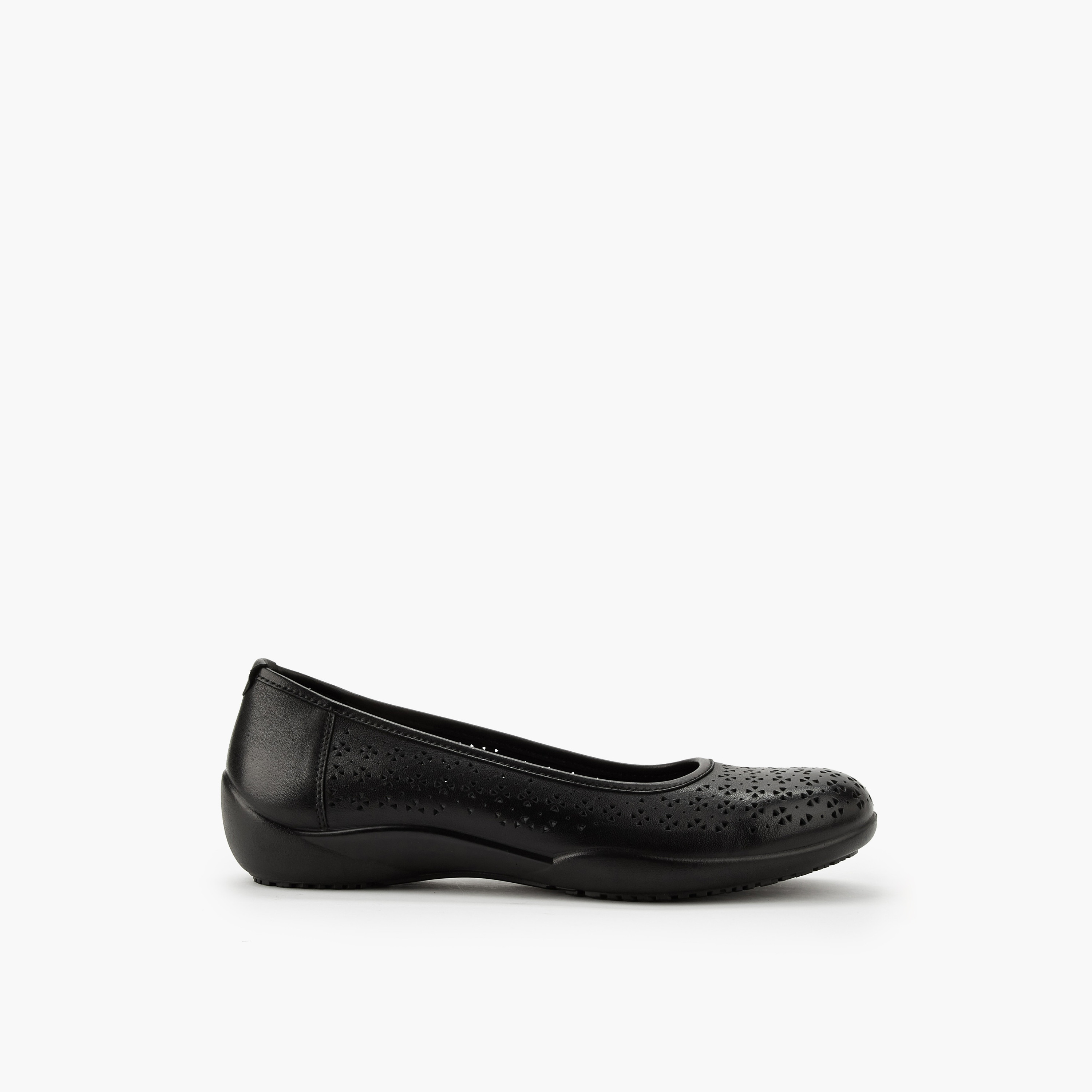 حذاء باليرينا جلدي بتصميم مفرغ للنساء من لو كونفورت-women-shoes-ballerinas-image-3