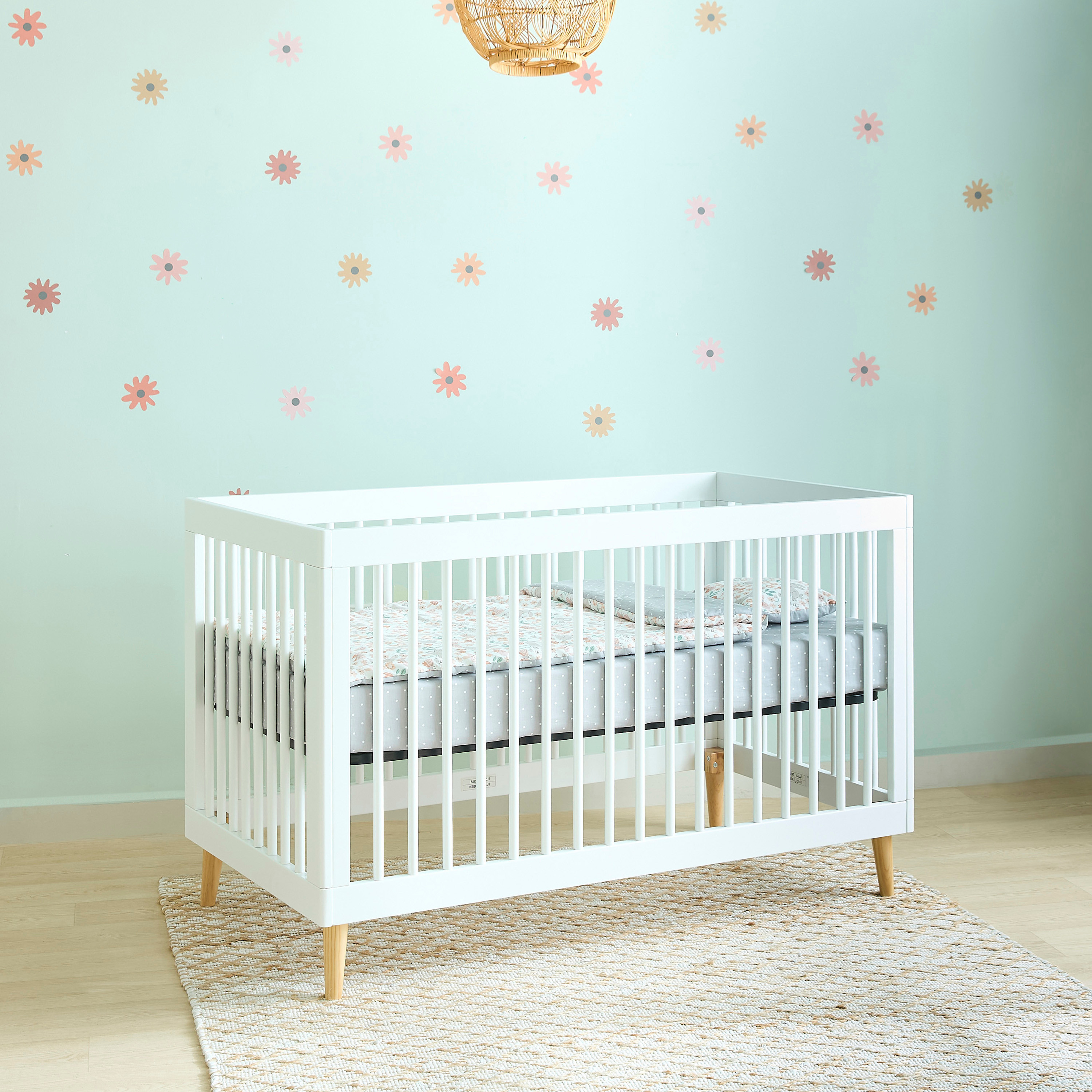 Giggles Caesar Crib with Adjustable Height (Up to 3 years)-baby-nursery-furniture-cribsandbeds-babycribs-image-4