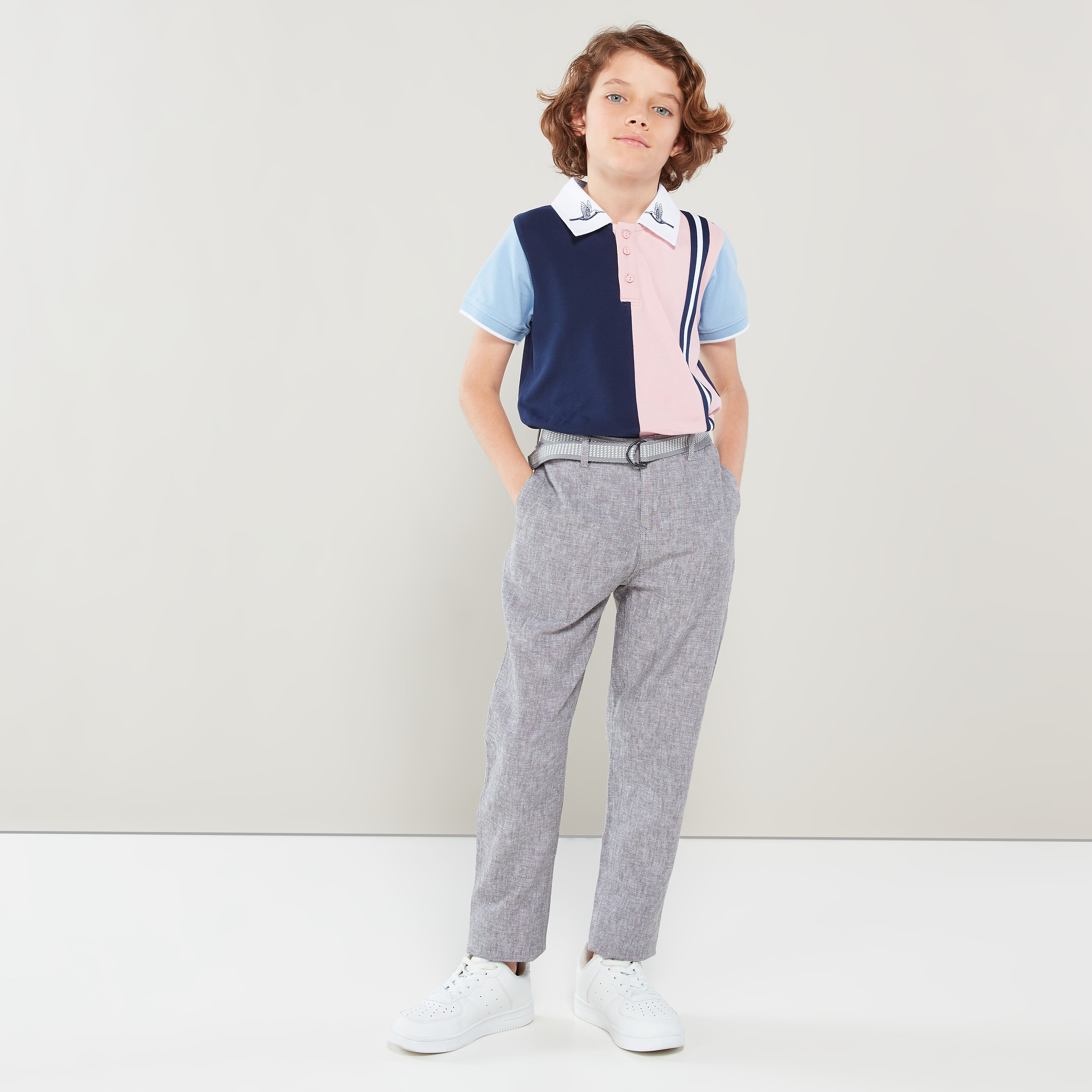 بنطلون سادة بجيوب وحزام من إليجو-boys-clothing-bottoms-trousers-image-1