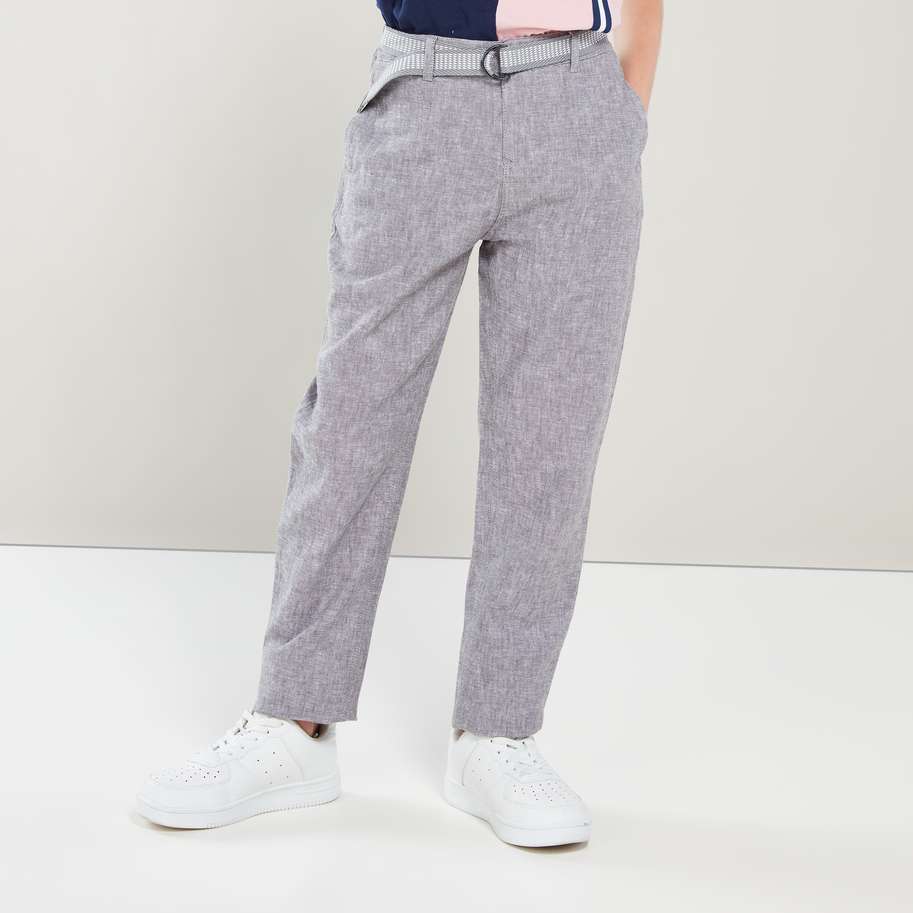 بنطلون سادة بجيوب وحزام من إليجو-boys-clothing-bottoms-trousers-image-2