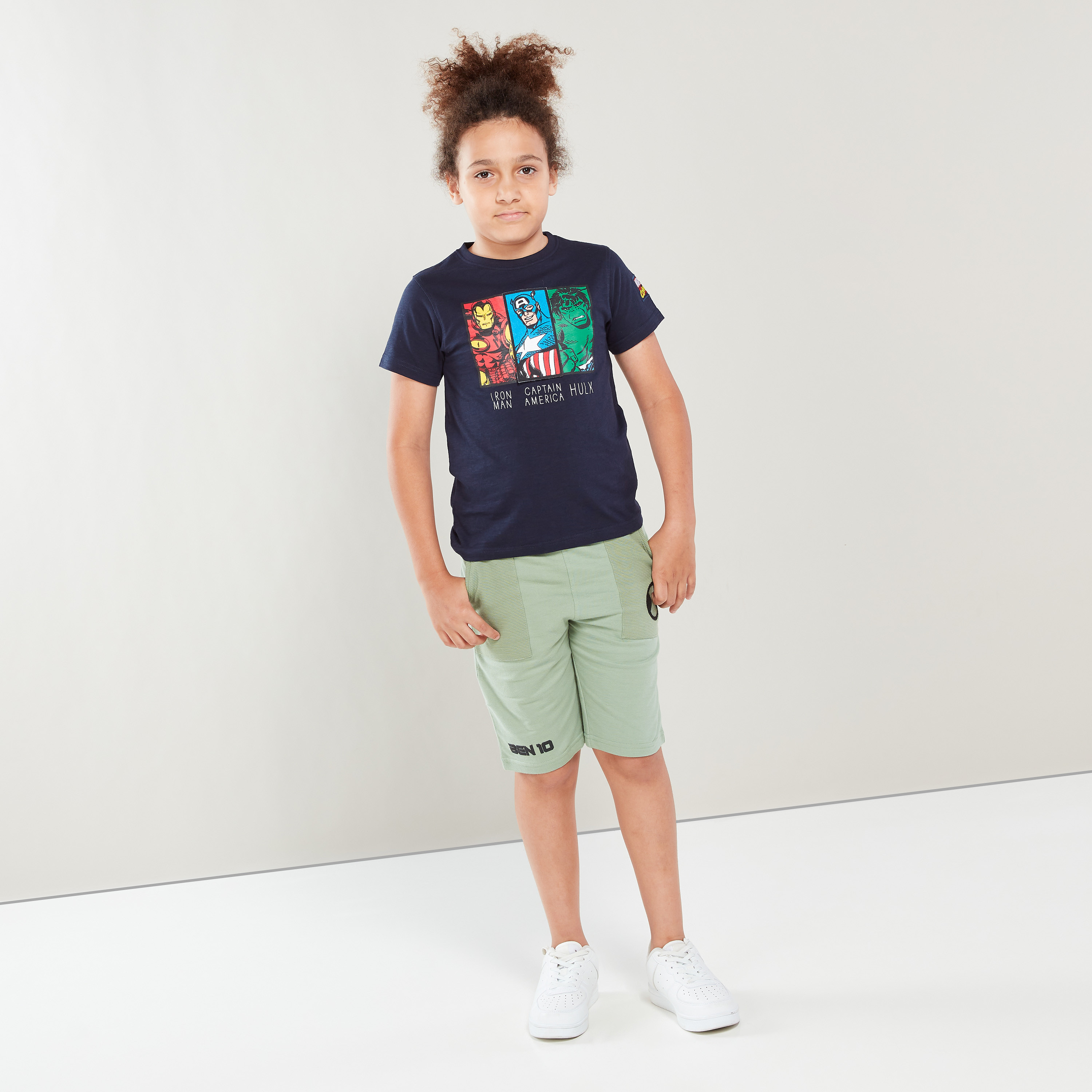 شورت بتفاصيل جيوب ورباط إغلاق وطبعات بن تن-boys-clothing-bottoms-shorts-image-2