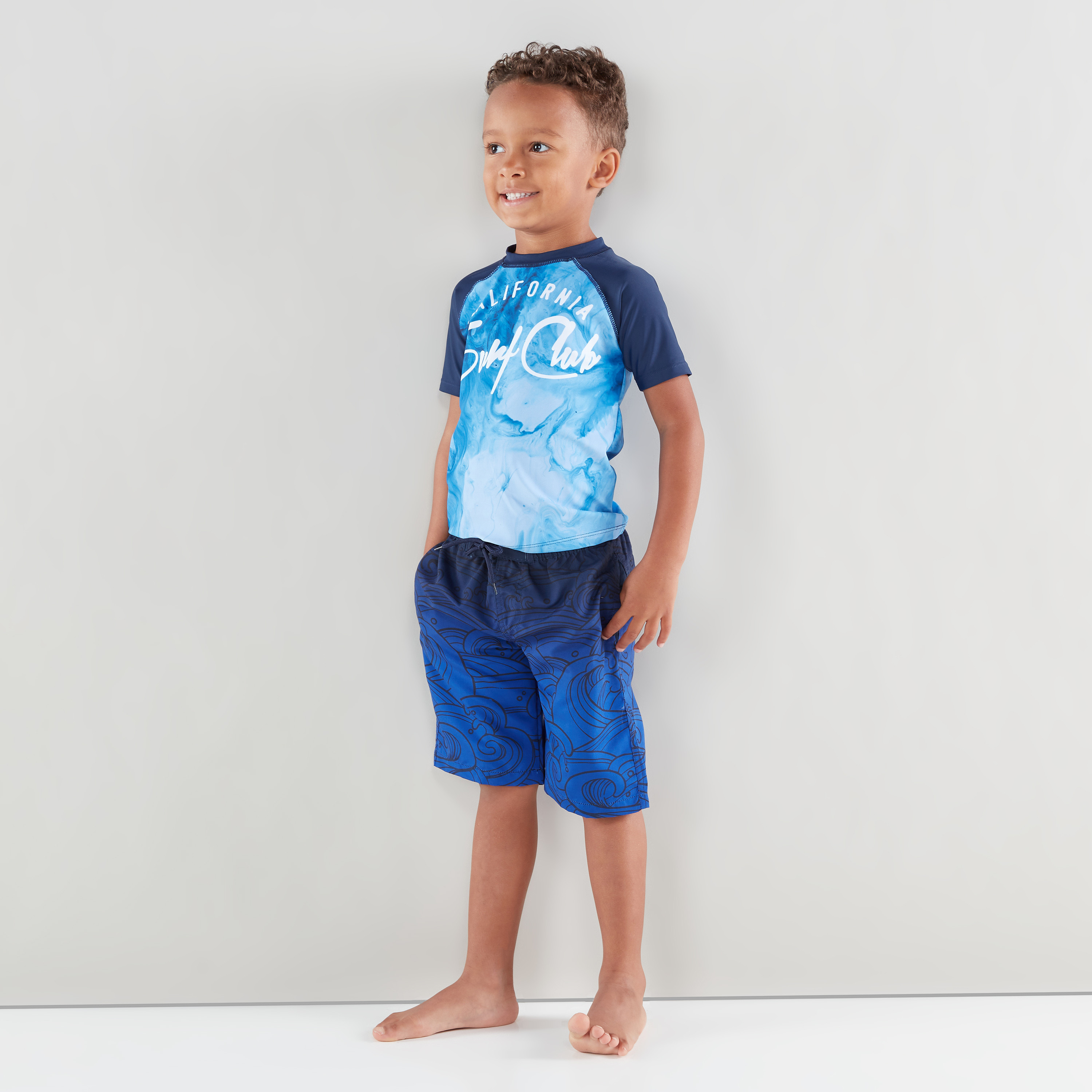 Juniors Pocket Detail Swim Shorts with Prints-boys-clothing-sportswear-swimwear-image-2