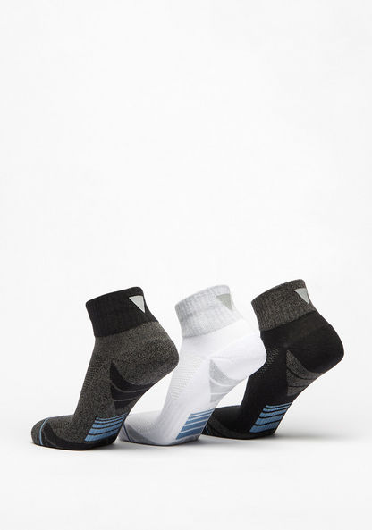 Dash Solid Ankle Length Sports Socks - Set of 3