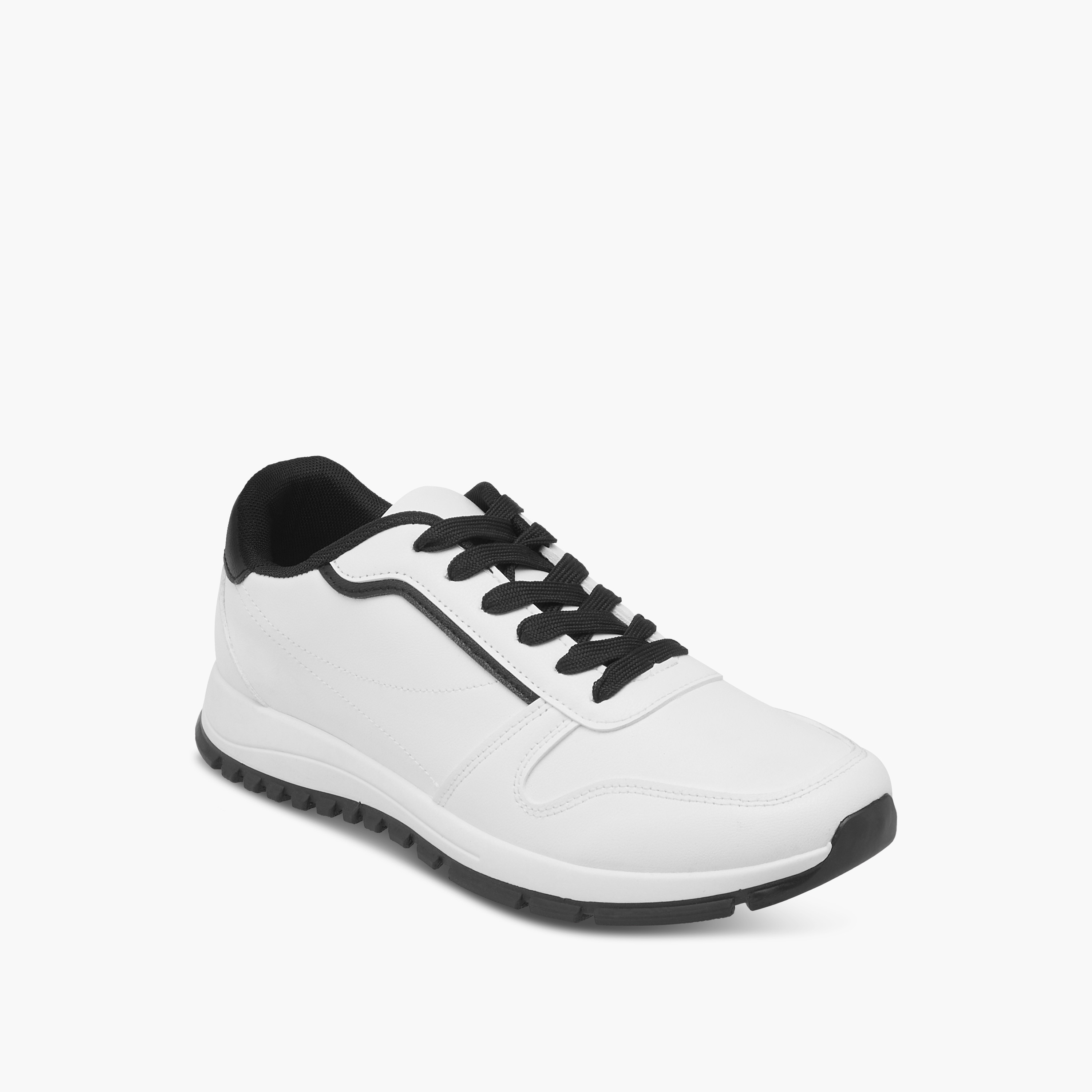 حذاء سنيكرز بِألواح ورباط إغلاق من إل بي إل من شو إكسبرس-men-shoes-sneakers-image-2