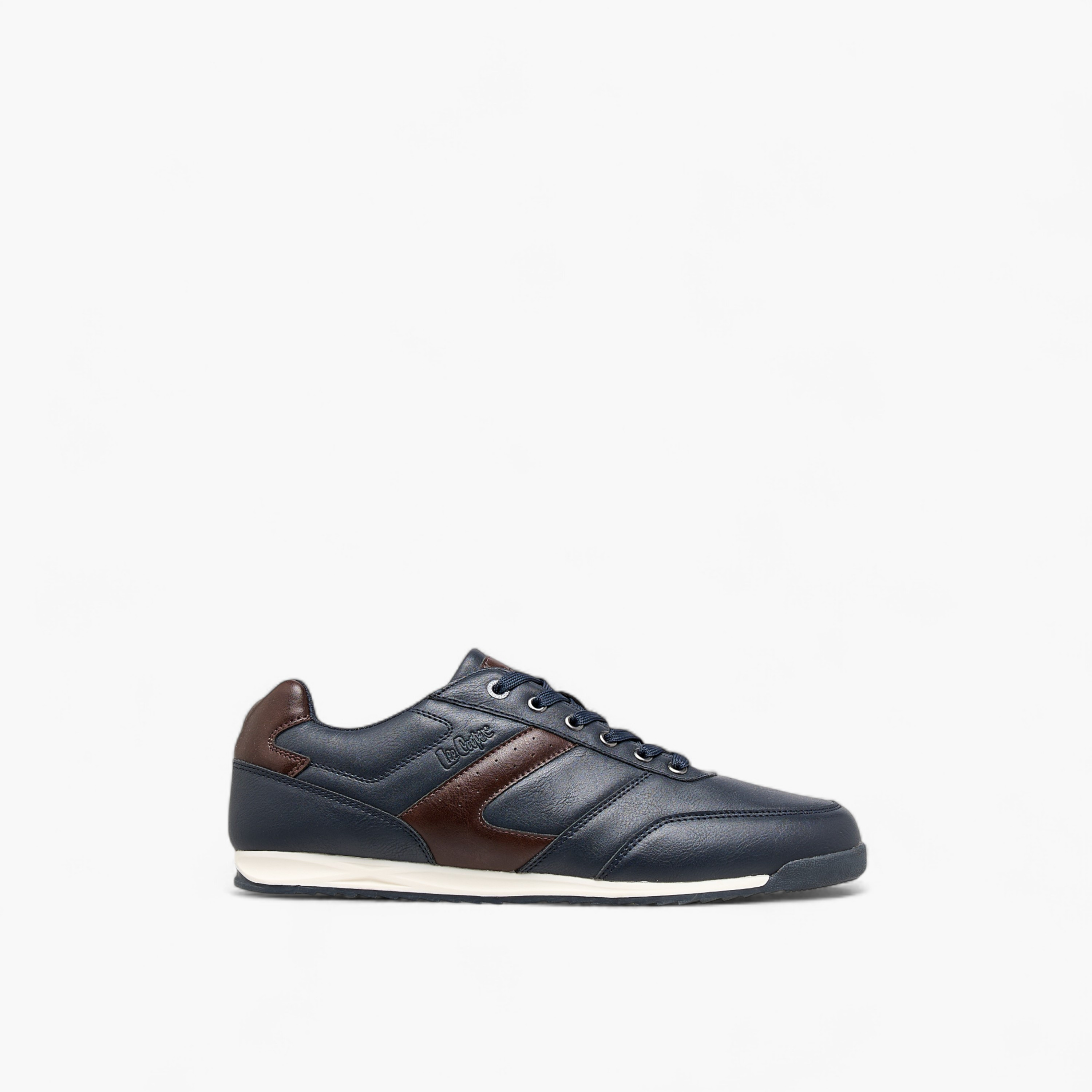 حذاء سنيكرز بألواح ورباط إغلاق من لي كوبر-men-shoes-sneakers-image-3