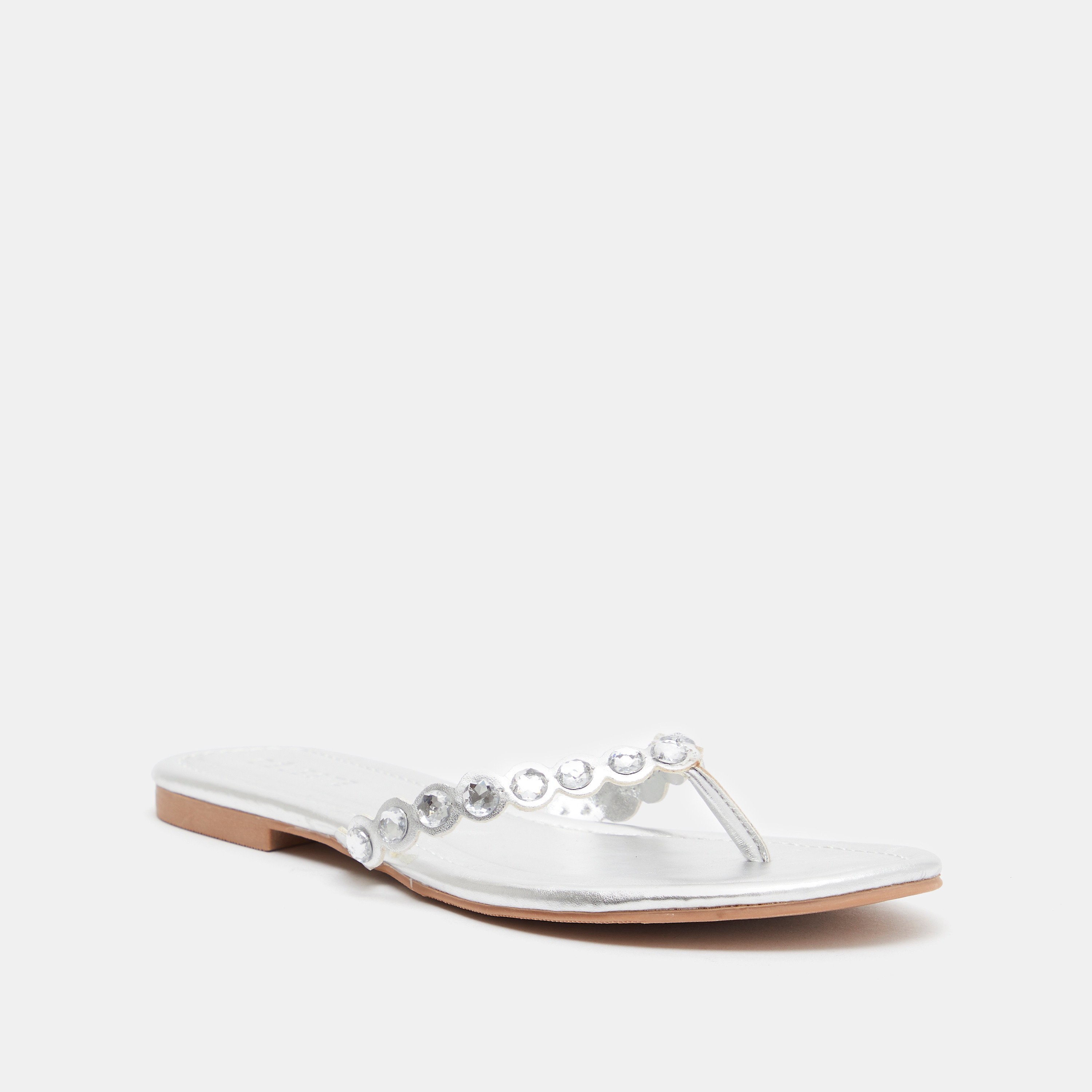 صندل ثونغ مزين وسهل الارتداء للنساء من سيليست-women-shoes-flats-sandals-image-12