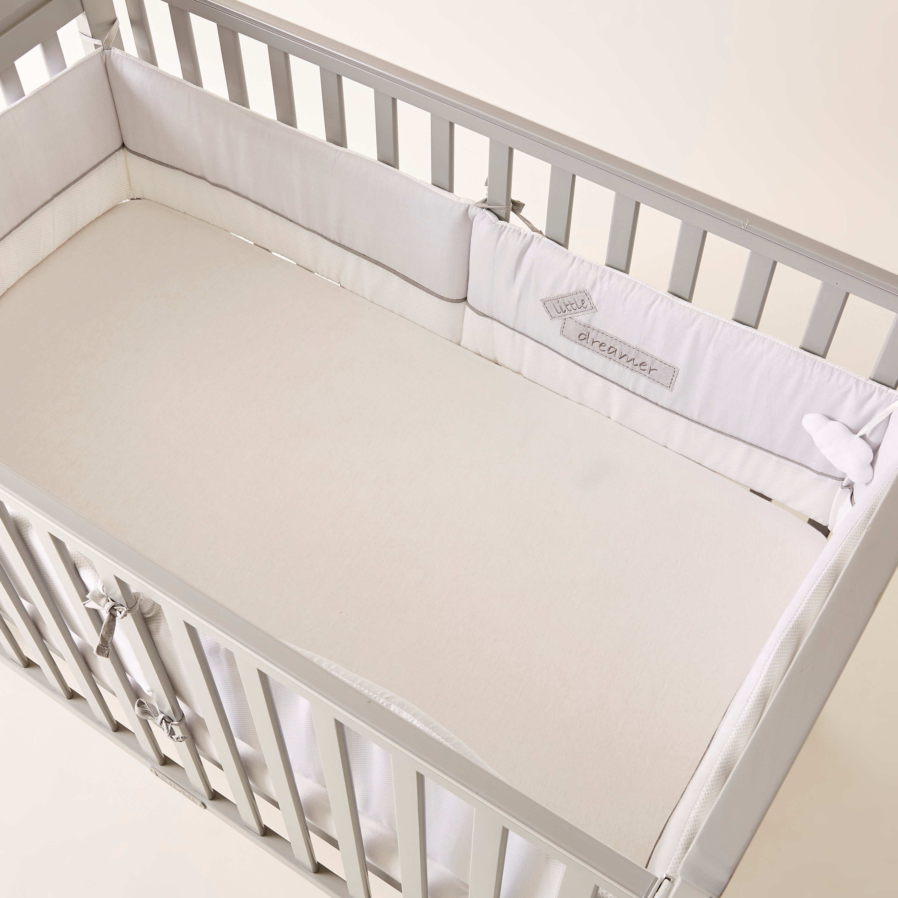 Giggles Cloud Story Cot Bumper