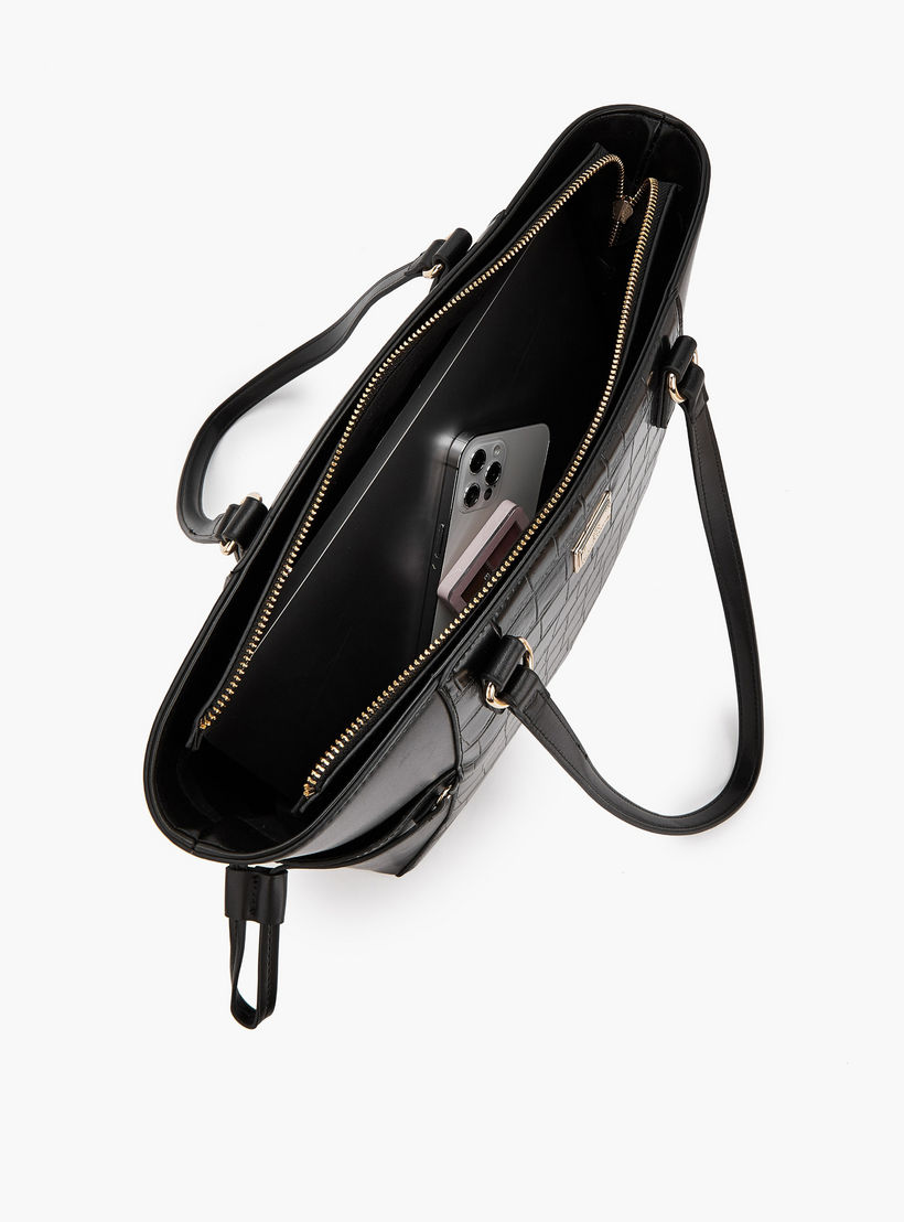 شنطة توتي بارزة الملمس بسحاب إغلاق من فلورا بيلا من شو إكسبريس-women-bagsandwallets-handbags-image-7
