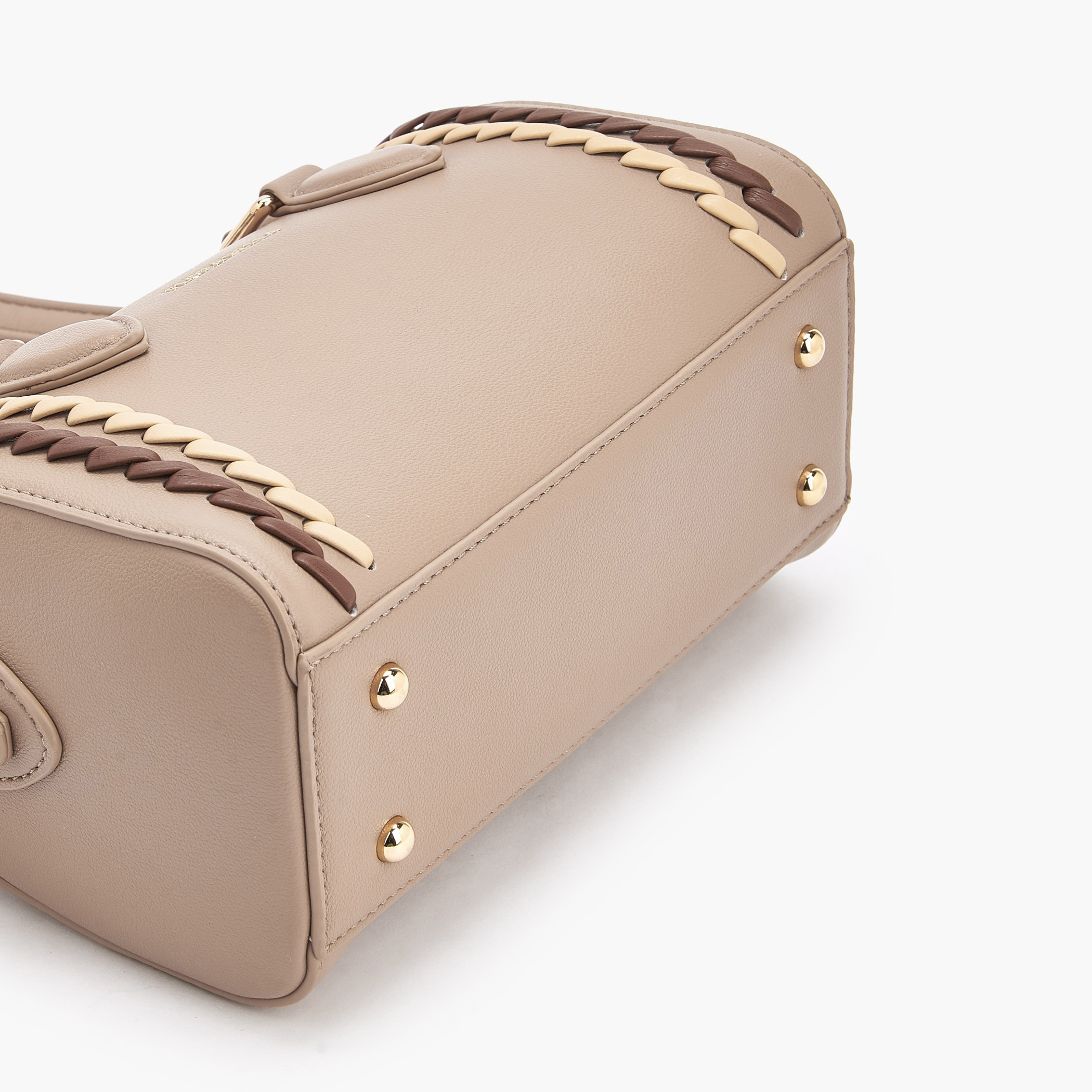 شنطة دافل بجدائل وبحزام قابل للفصل من فلورا بيلا-women-bagsandwallets-handbags-image-7