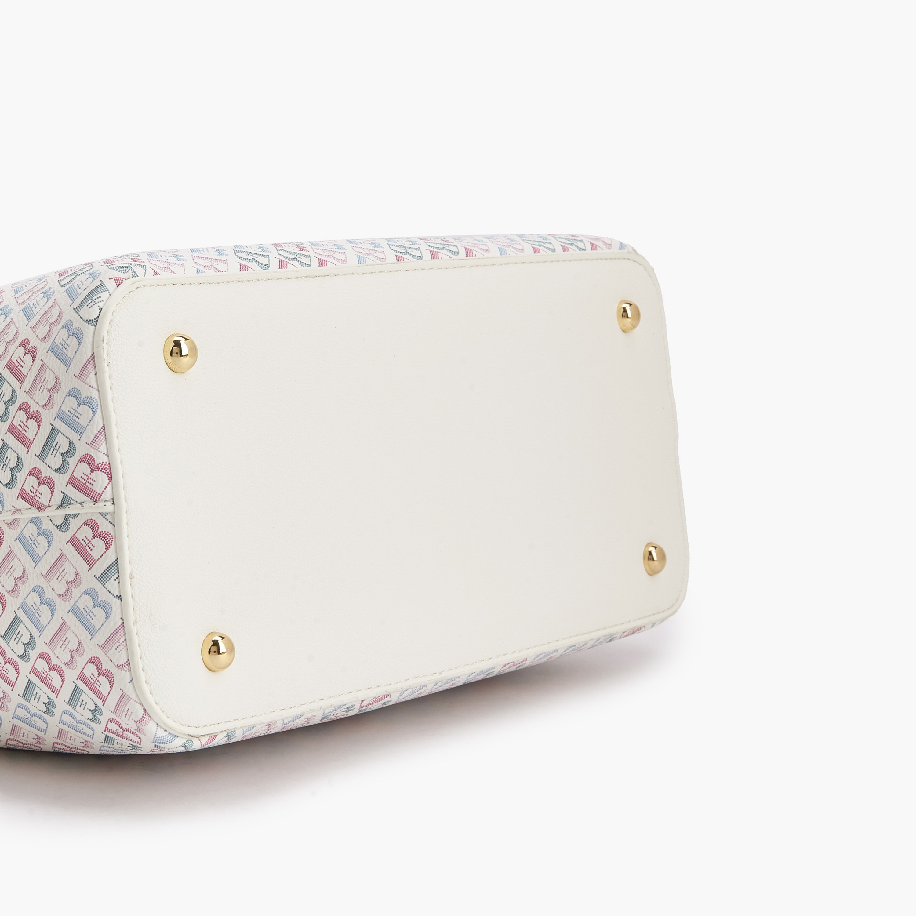 شنطة توتي بطبعات مونوجرام ووشاح من فلورا بيلا-women-bagsandwallets-handbags-image-7