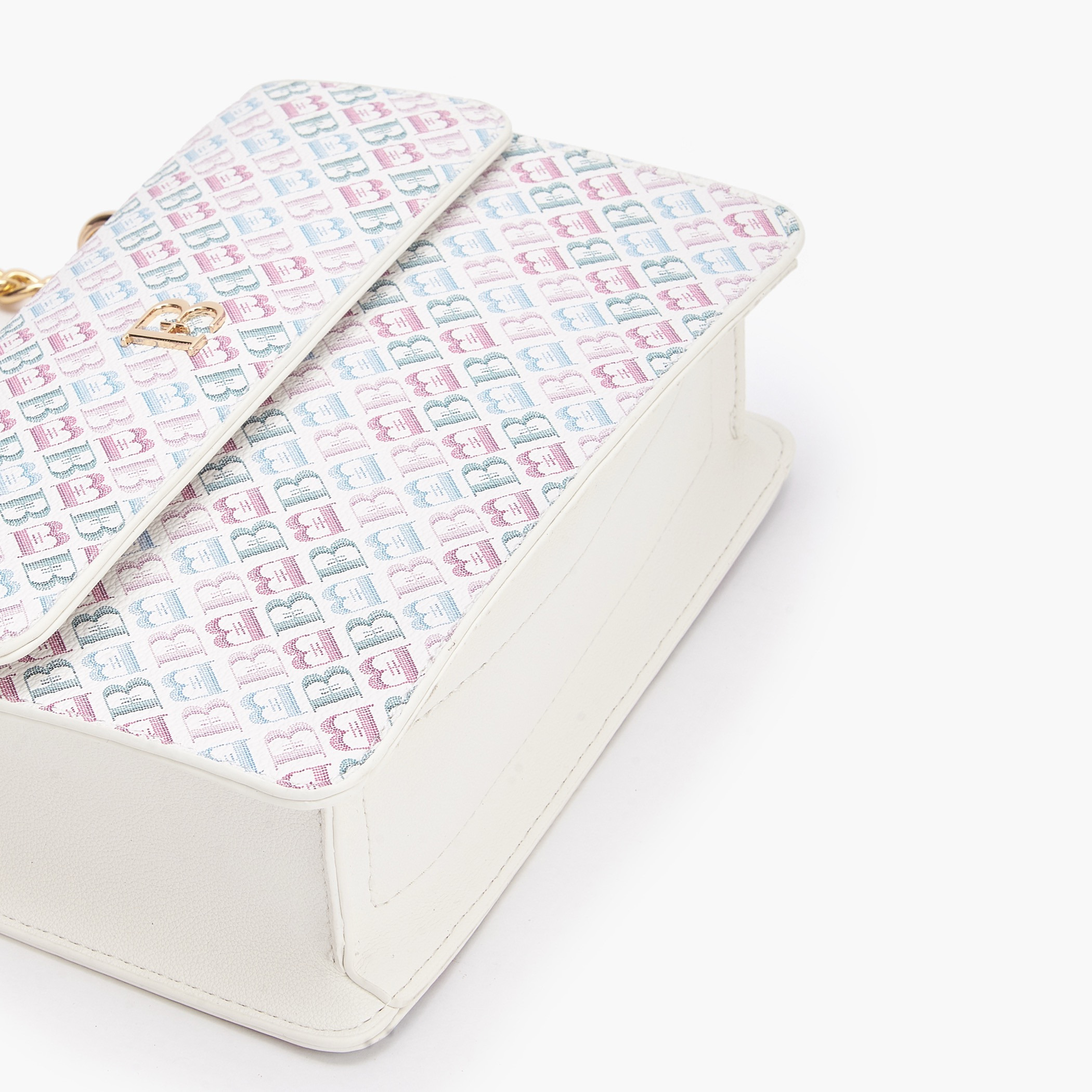 شنطة كروس بودي بطبعات مونوجرام وزينة وشاح من فلورا بيلا-women-bagsandwallets-handbags-image-6