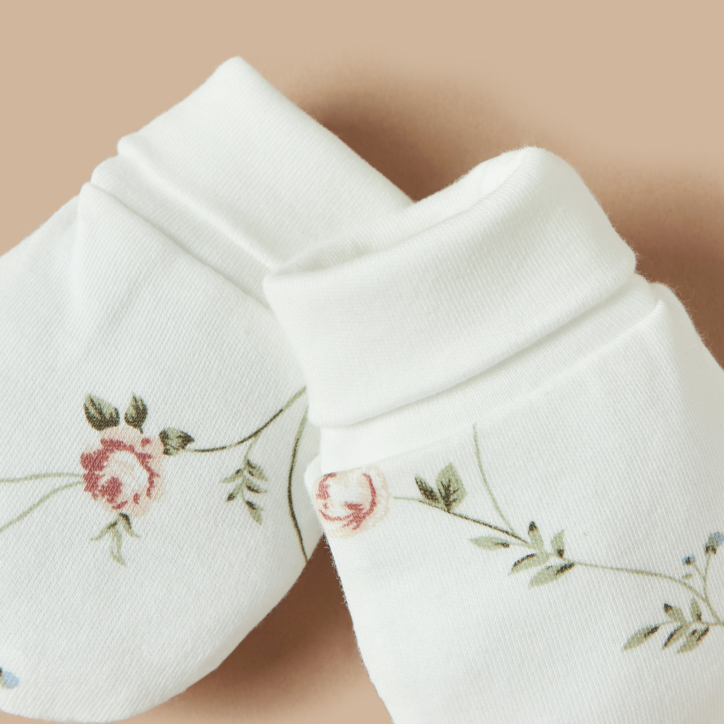 Juniors All-Over Floral Print Mittens-baby-girls-accessories-mittens-image-4