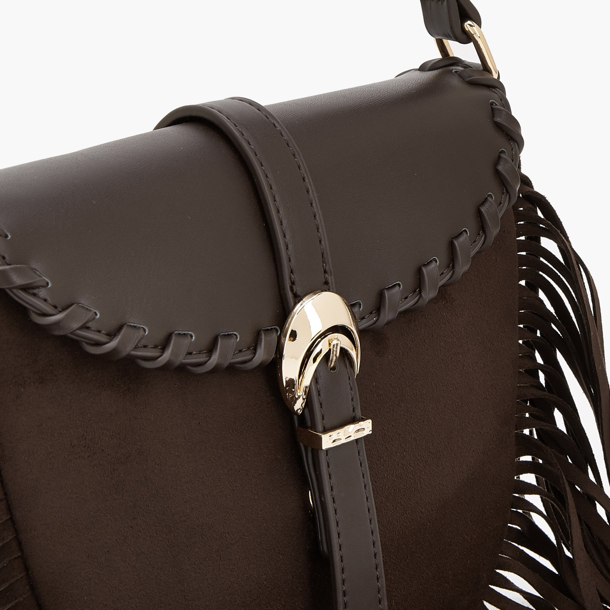 شنطة كروس بودي بحزام قابل للتعديل وتفاصيل شراشيب من فلورا بيلا-women-bagsandwallets-handbags-image-5