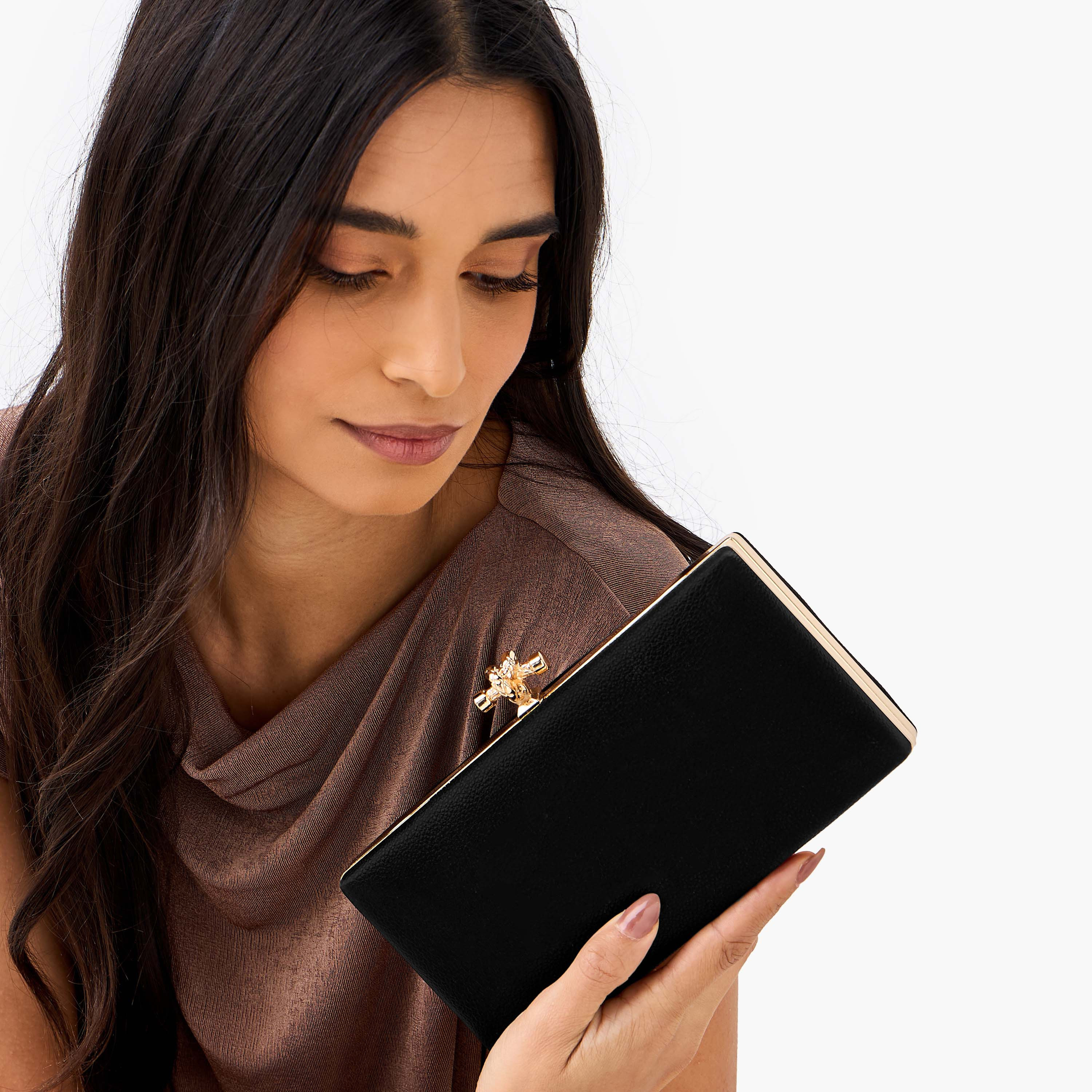 شنطة كلاتش سادة بحزام سلسلة من فلورا بيلا-women-bagsandwallets-handbags-image-8