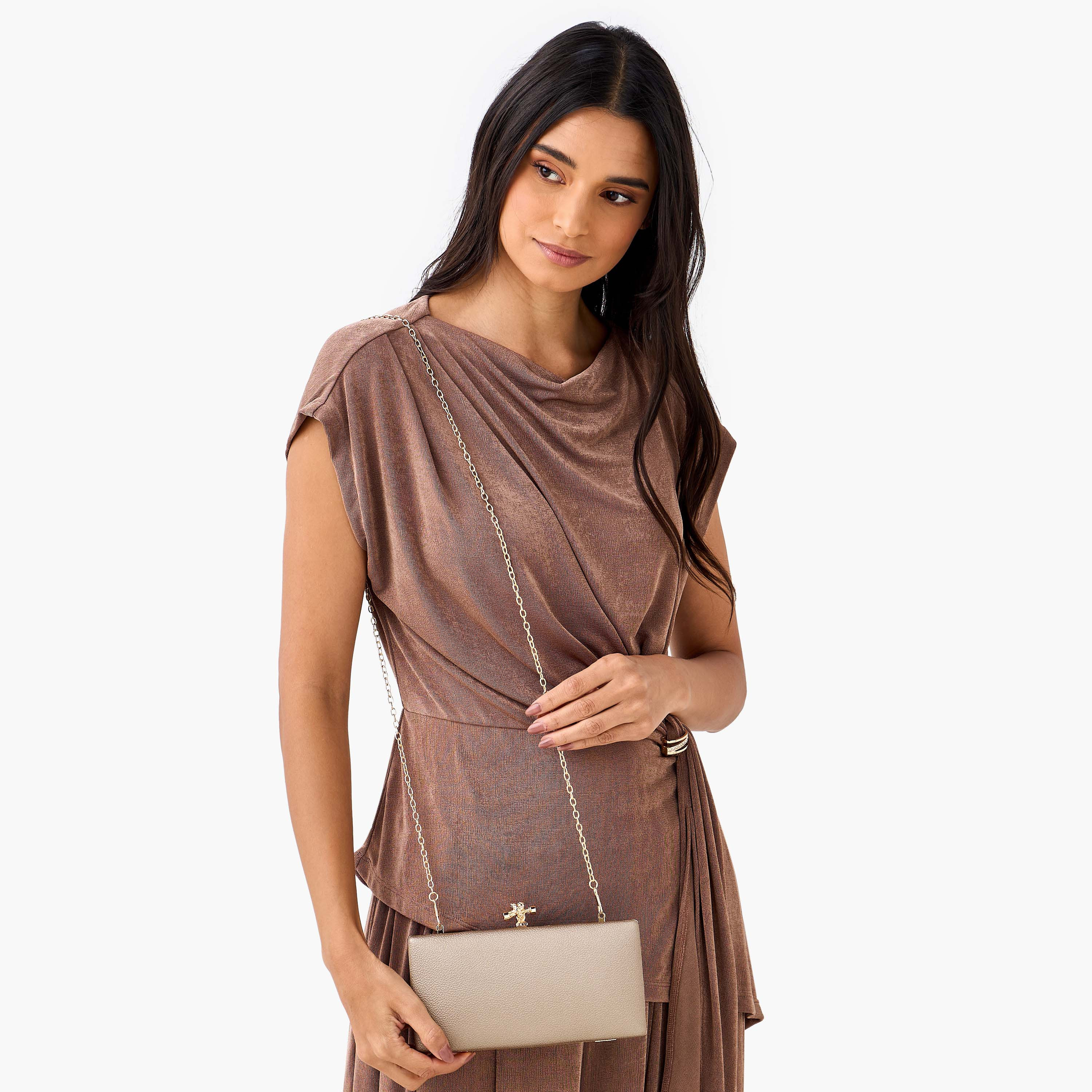 شنطة كلاتش سادة بحزام سلسلة من فلورا بيلا-women-bagsandwallets-handbags-image-2
