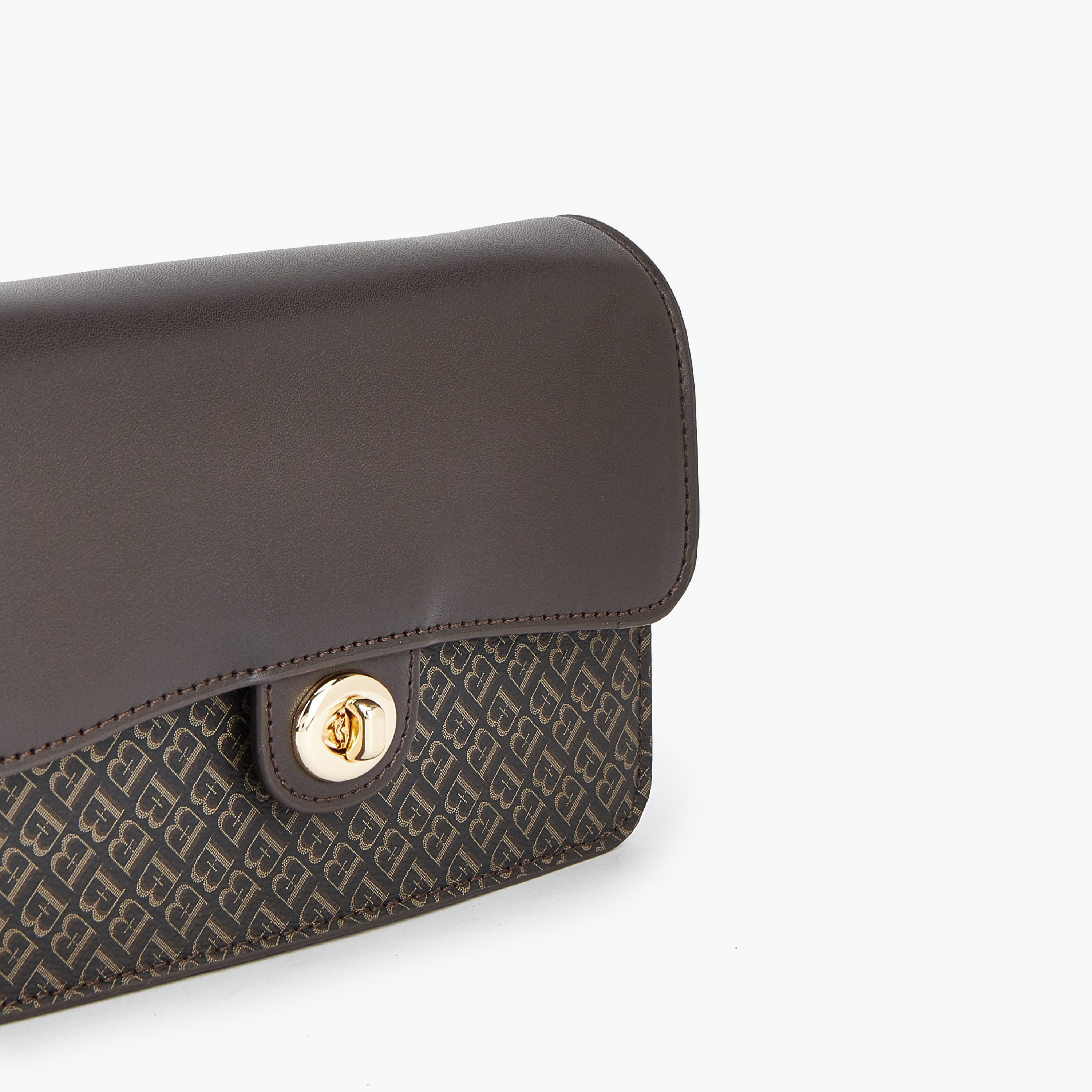 شنطة كروس بودي بطبعات مونوجرام وقفل إغلاق دوّار من فلورا بيلا-women-bagsandwallets-handbags-image-5