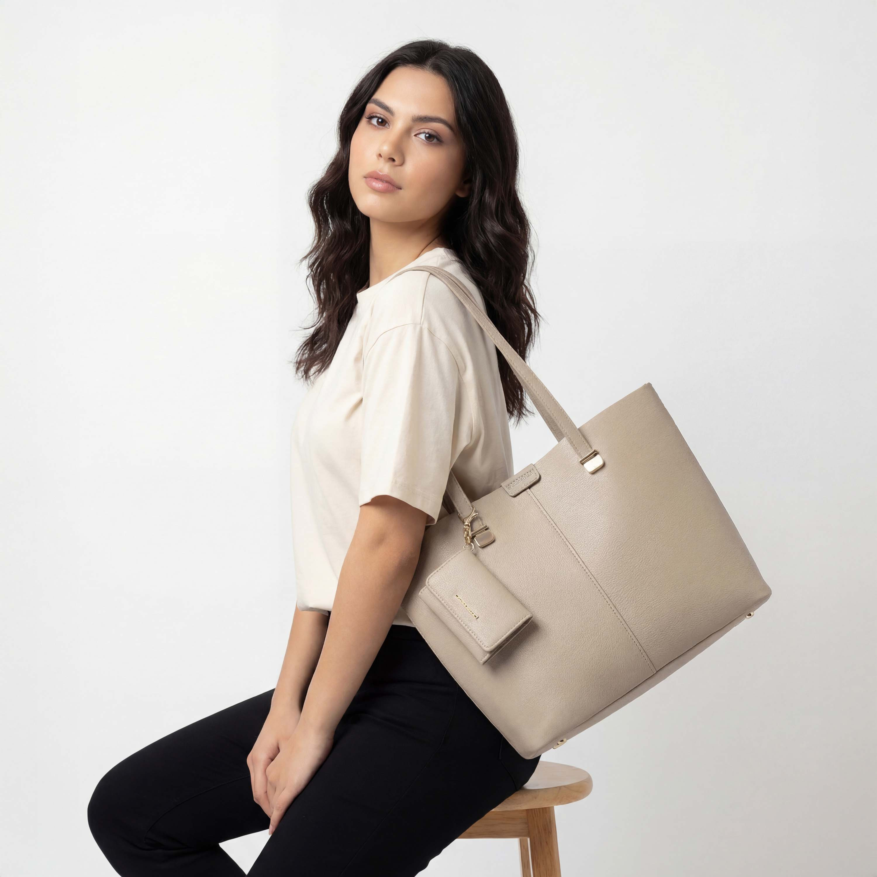 شنطة توتي بمقبض مزدوج وشنطة صغيرة قابلة للفصل من فلورا بيلا-women-bagsandwallets-handbags-image-2