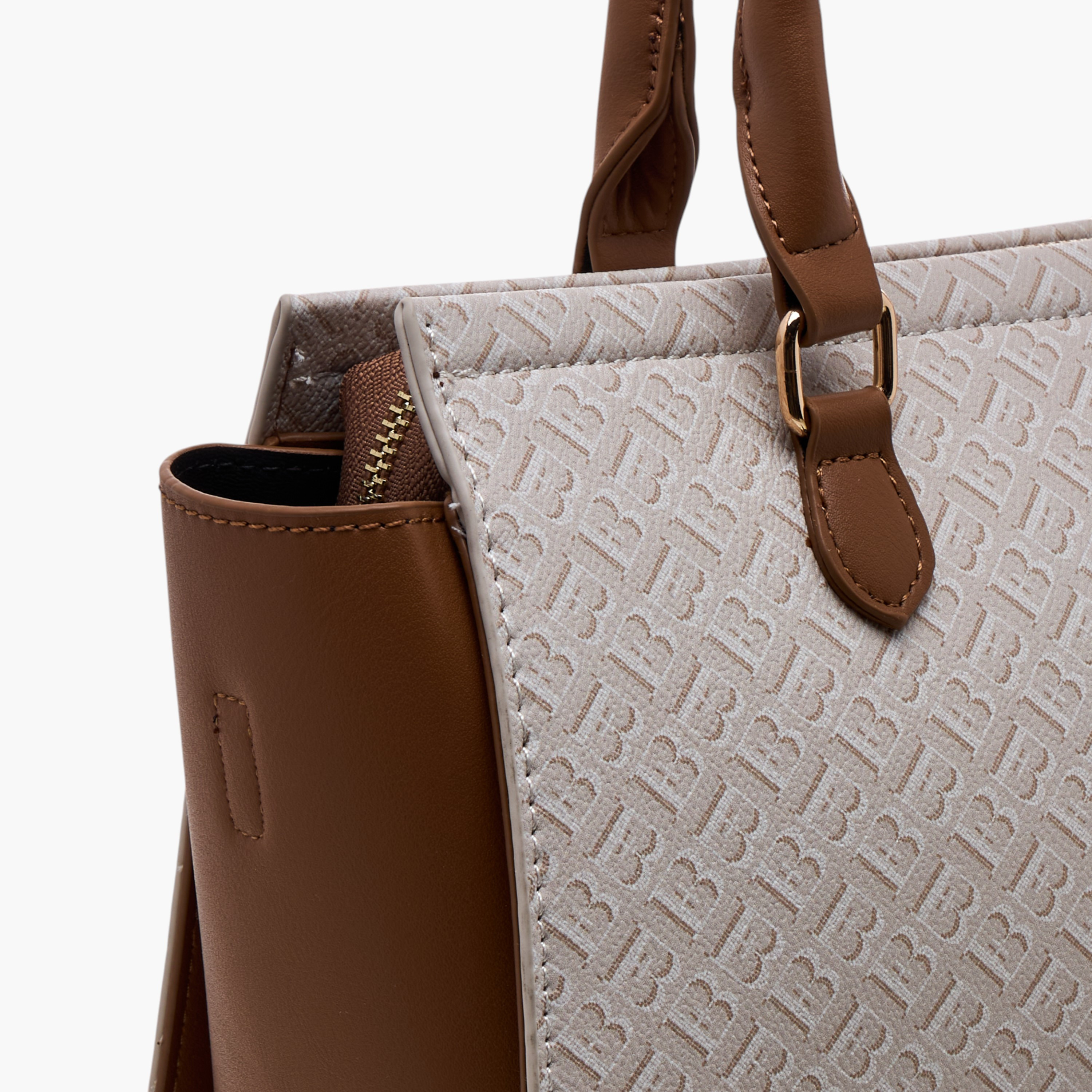 شنطة توتي بطبعات مونوجرام ومقبض مزدوج وسحاب إغلاق من فلورا بيلا-women-bagsandwallets-handbags-image-5