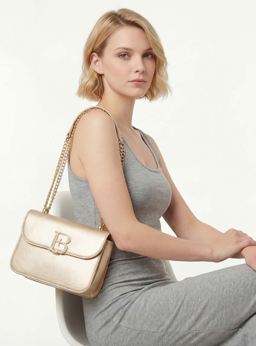 شنطة كروس بودي مزينة بشعار مع حزام سلسلة من فلورا بيلا-women-bagsandwallets-handbags-image-2