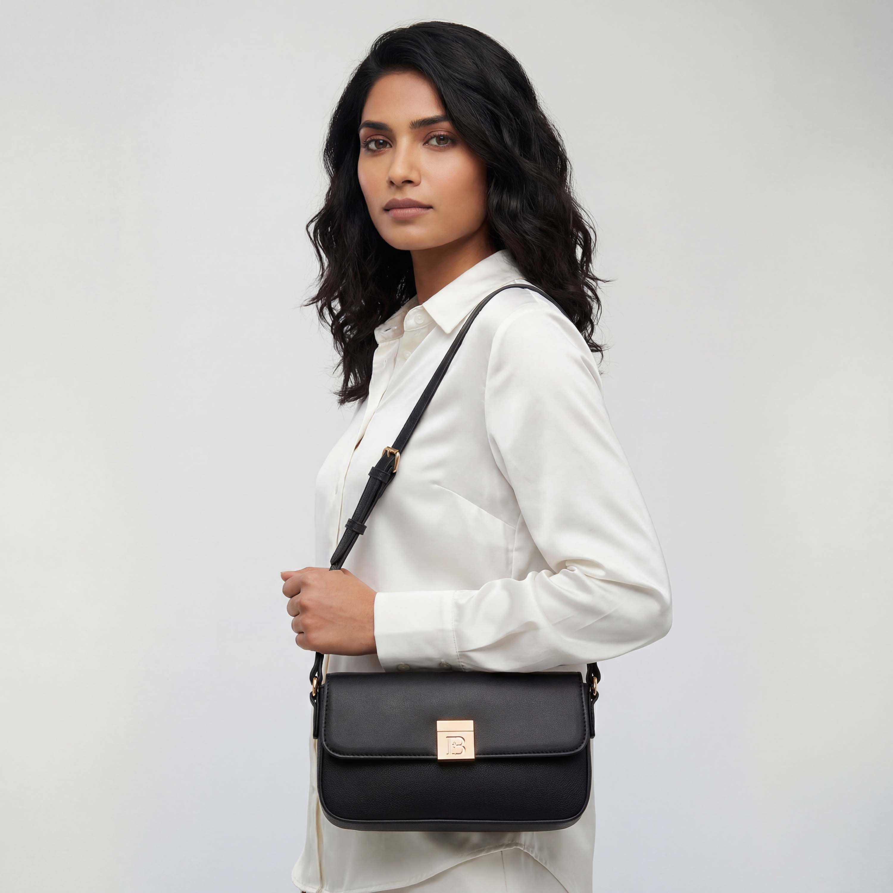 شنطة كروس بودي بارزة الملمس بحزام قابل للتعديل من فلورا بيلا-women-bagsandwallets-handbags-image-2