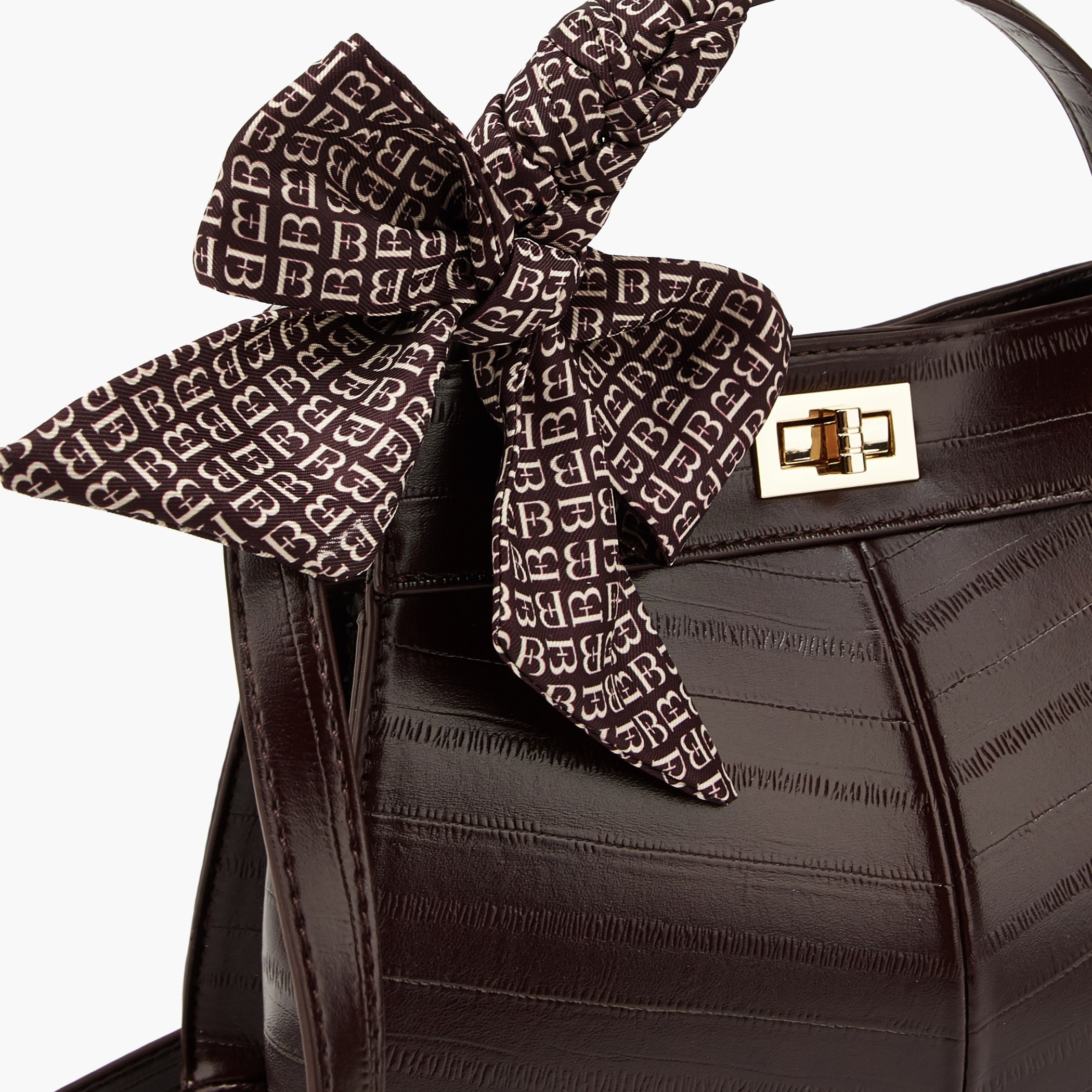 شنطة ساتشيل بارزة الملمس مع وشاح من فلورا بيلا-women-bagsandwallets-handbags-image-3