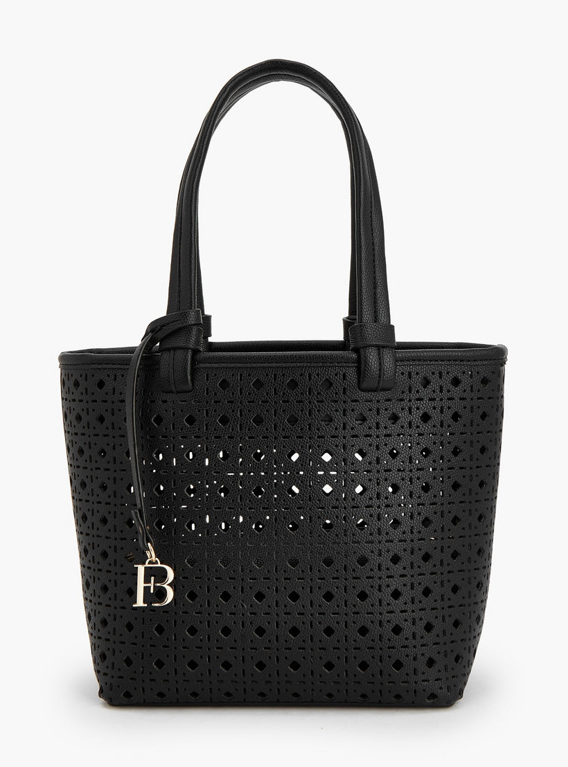 شنطة توتي بتصاميم مفرغة بالليزر مع شنطة كروس بودي من فلورا بيلا-women-bagsandwallets-handbags-image-4