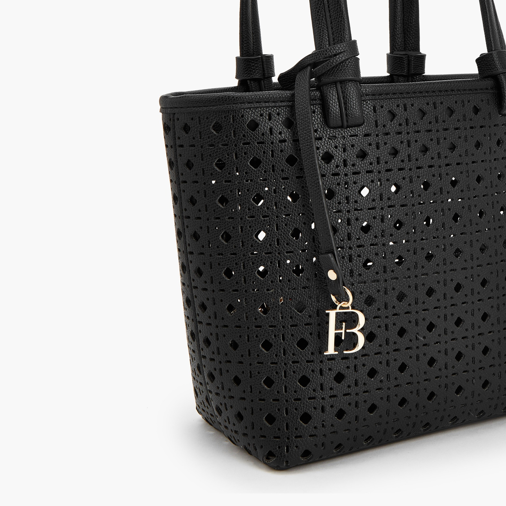 شنطة توتي بتصاميم مفرغة بالليزر مع شنطة كروس بودي من فلورا بيلا-women-bagsandwallets-handbags-image-6