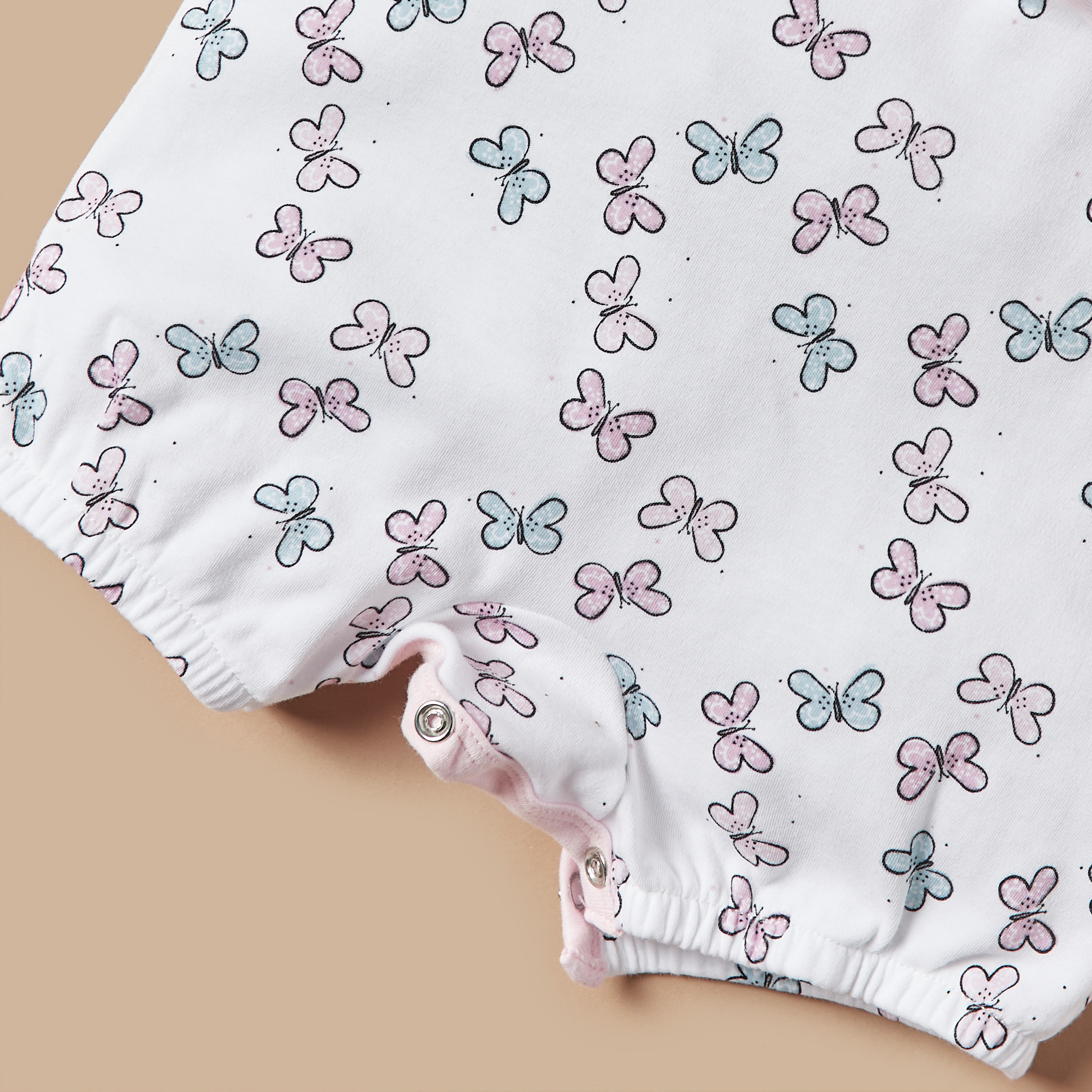 أفرول بكشكش وفيونكة وطبعات فراشة من جونيورز-baby-girls-clothing-rompers-image-3