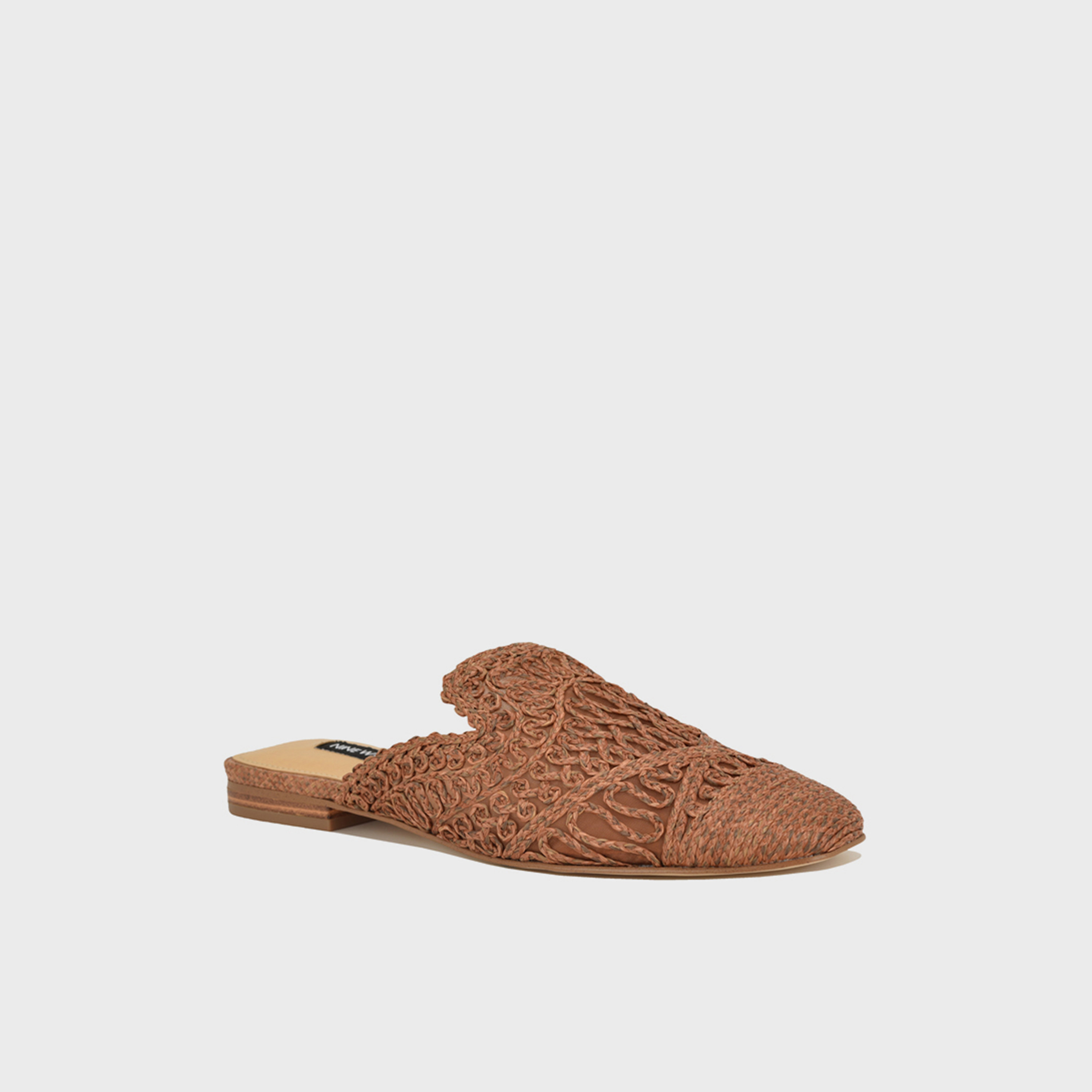 ناين ويست - حذاء نسائي مسطح سهل الارتداء | WNCAMELLA2-women-shoes-flats-mules-image-1