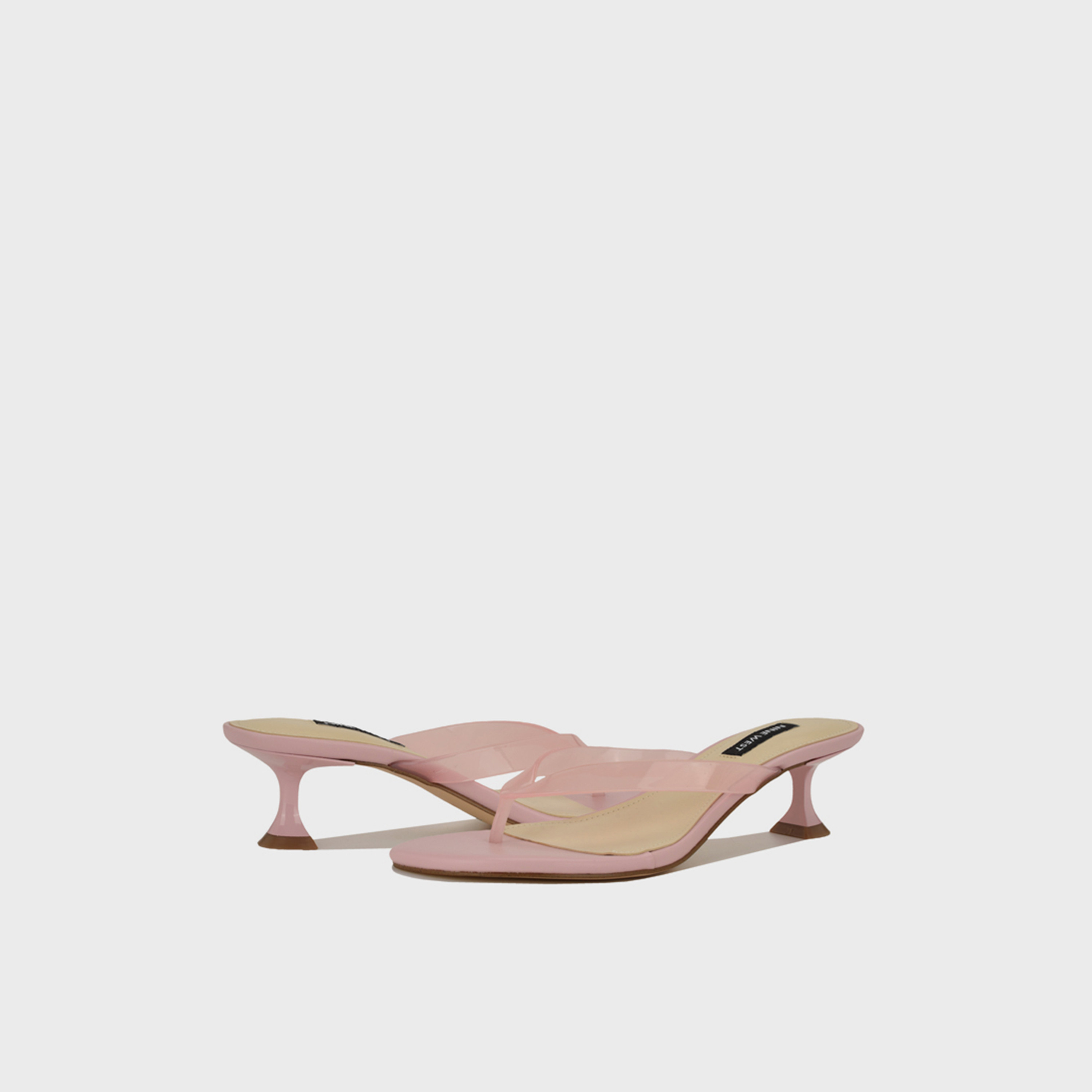 ناين ويست - صندل نسائي سهل الارتداء حزام وكعب منخفض | WNCRISEE3-women-shoes-sandals-heeled-image-12
