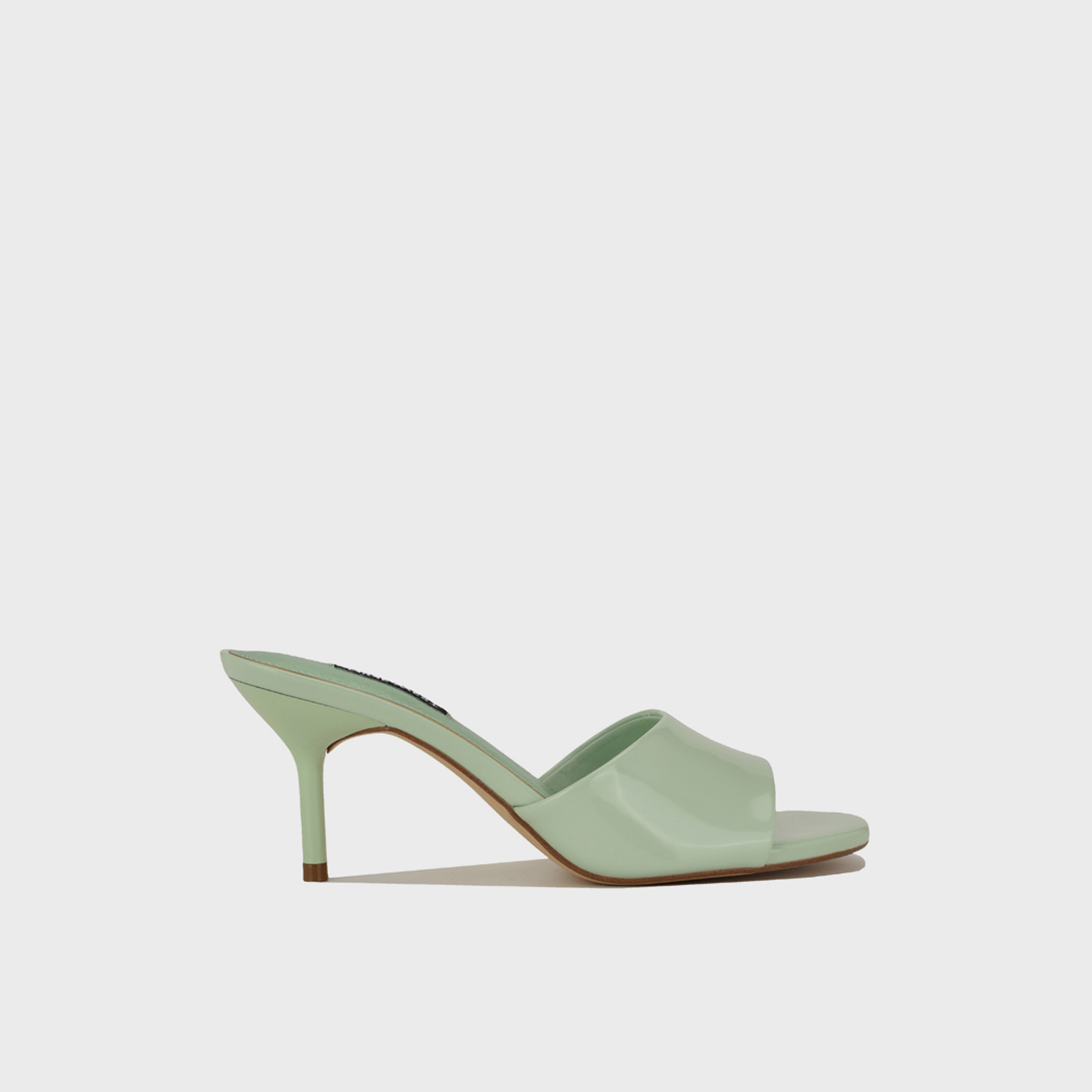 ناين ويست - صندل نسائي سهل الارتداء بكعب عالٍ رفيع | WNEVELYA3-women-shoes-sandals-heeled-image-11