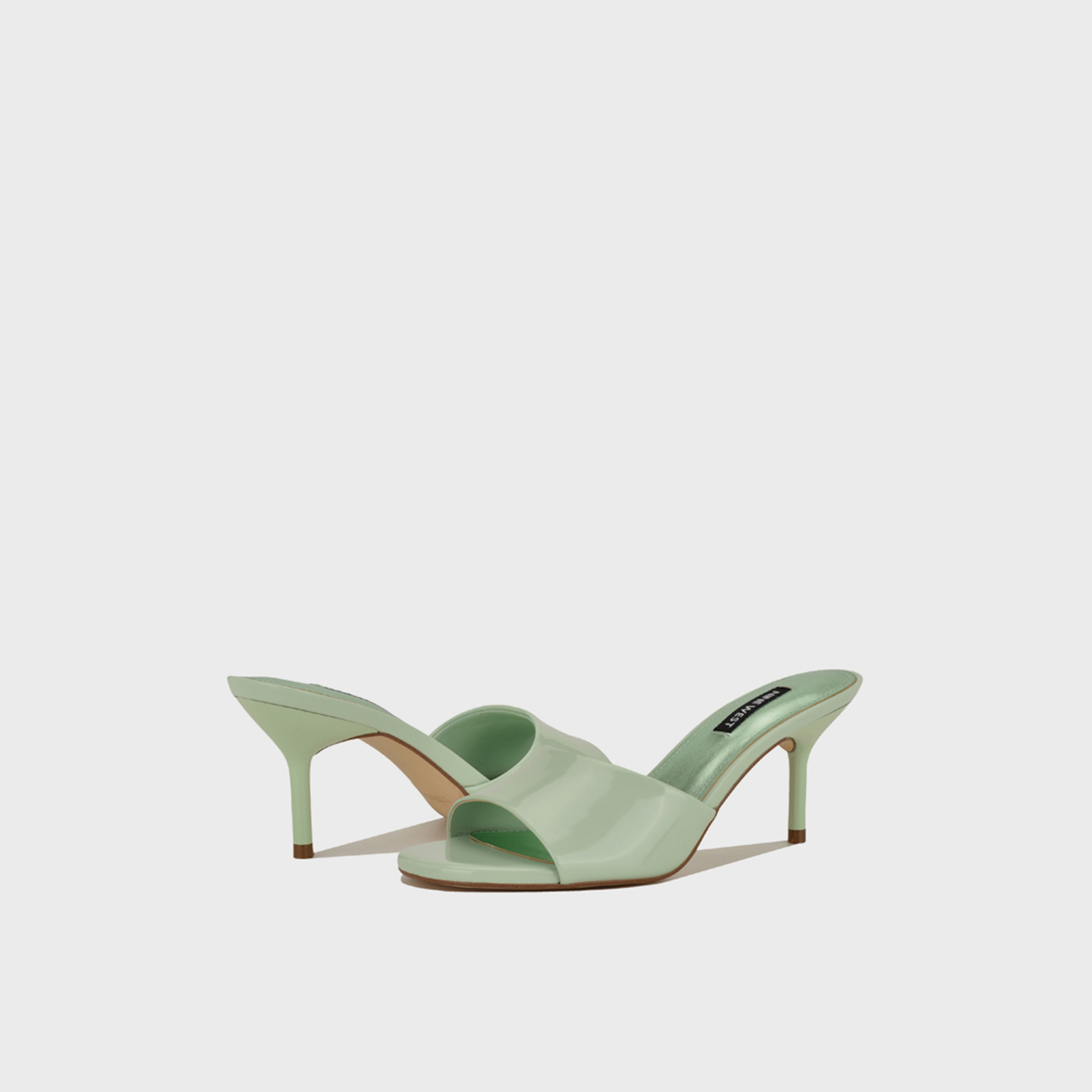 ناين ويست - صندل نسائي سهل الارتداء بكعب عالٍ رفيع | WNEVELYA3-women-shoes-sandals-heeled-image-12