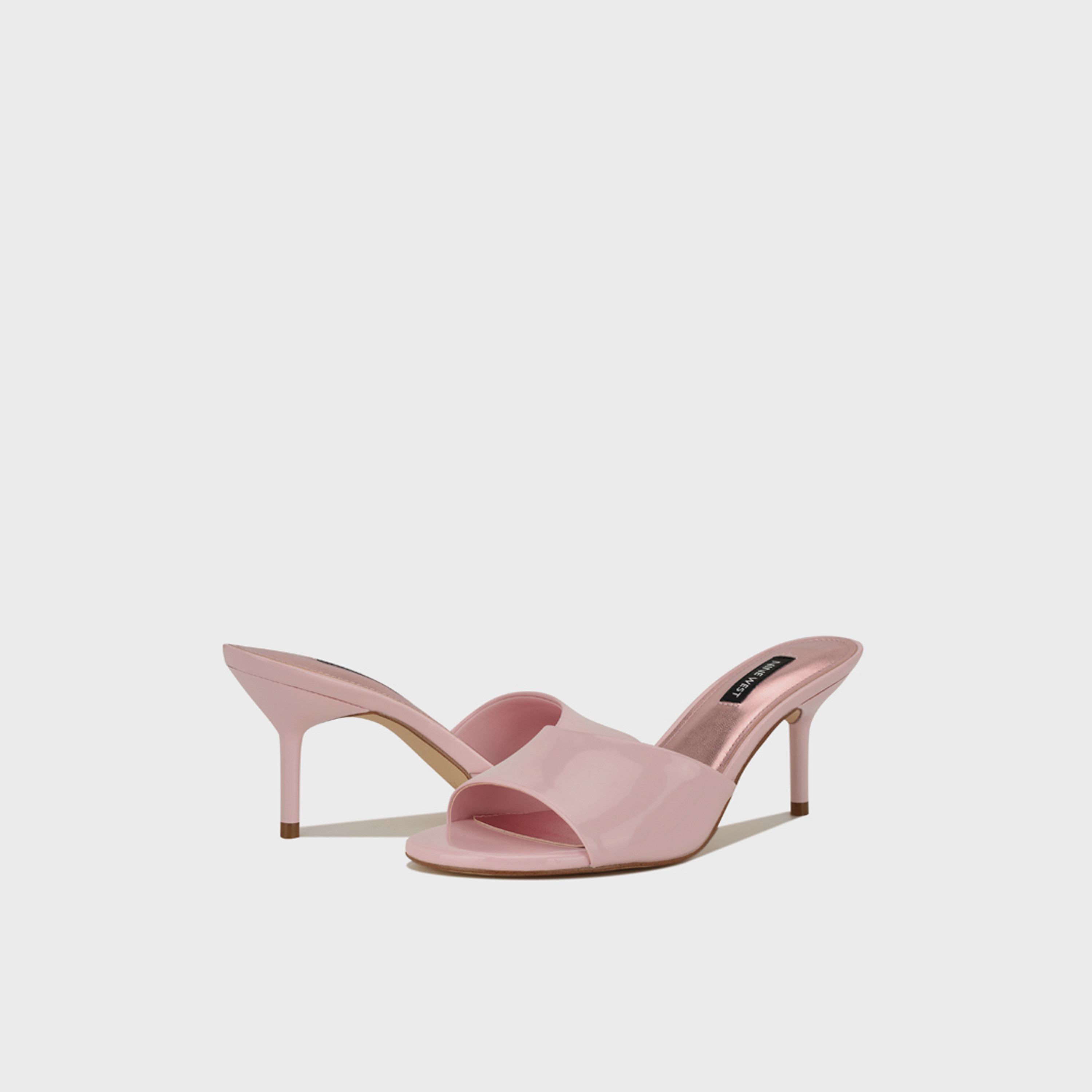 ناين ويست - صندل نسائي سهل الارتداء بكعب عالٍ رفيع | WNEVELYA3-women-shoes-sandals-heeled-image-18
