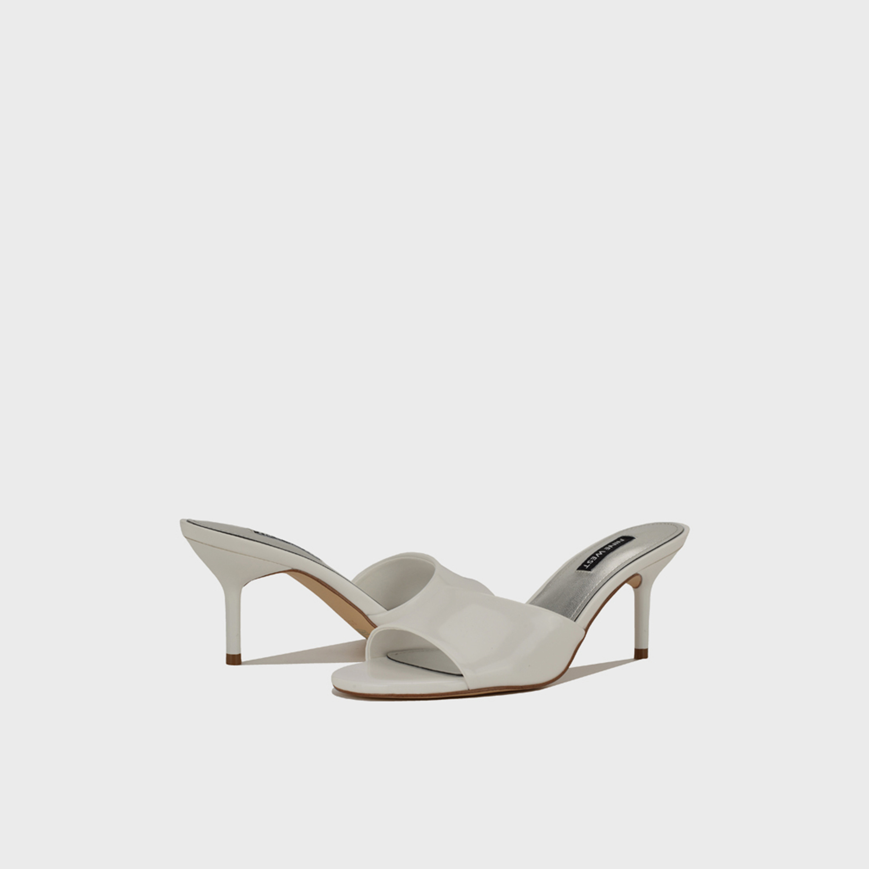 ناين ويست - صندل نسائي سهل الارتداء بكعب عالٍ رفيع | WNEVELYA3-women-shoes-sandals-heeled-image-30