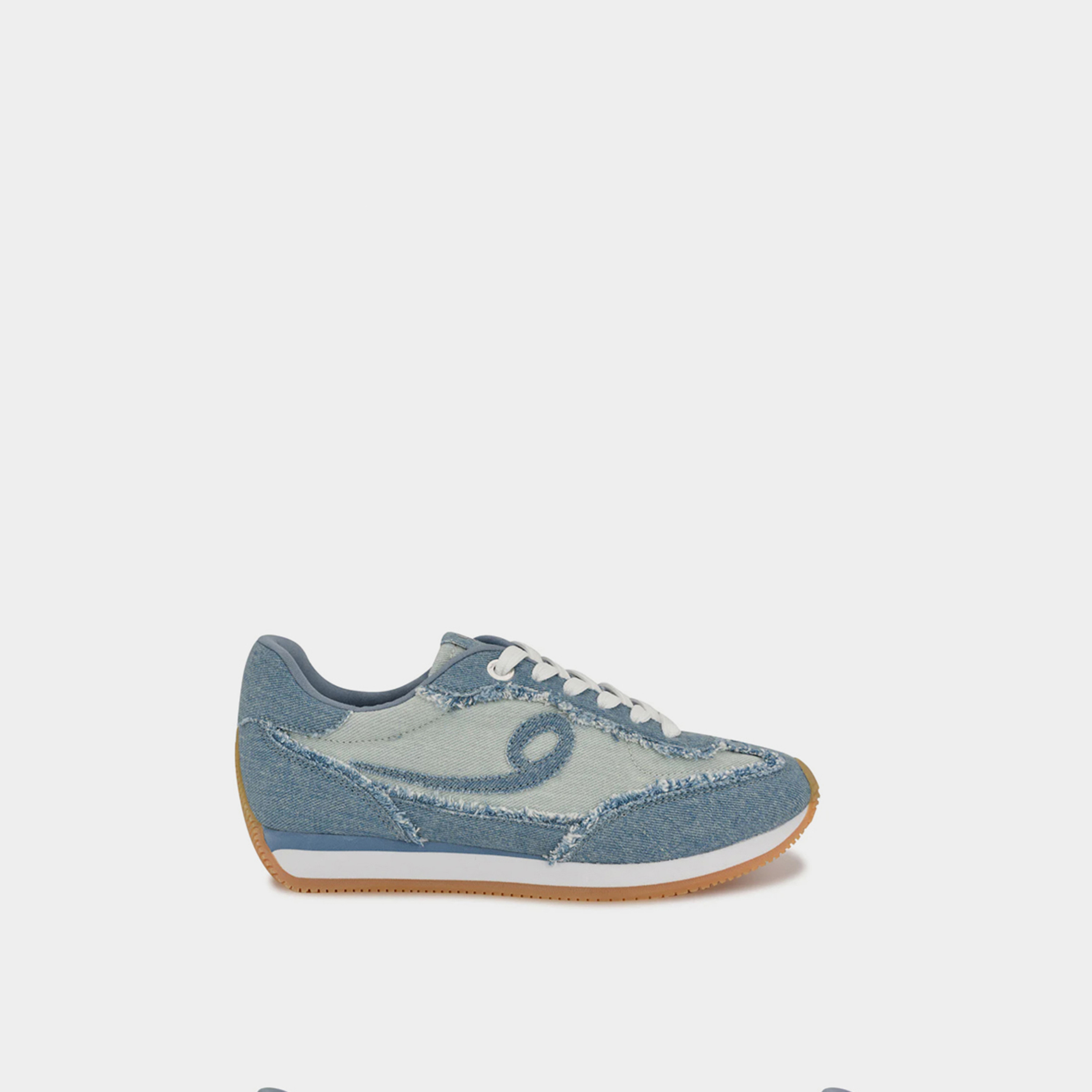 ناين ويست- حذاء رياضي نسائي ونفيفو7 برباط وقصة منخفضة عند الكاحل | WNFIVO7-women-shoes-sneakers-image-2