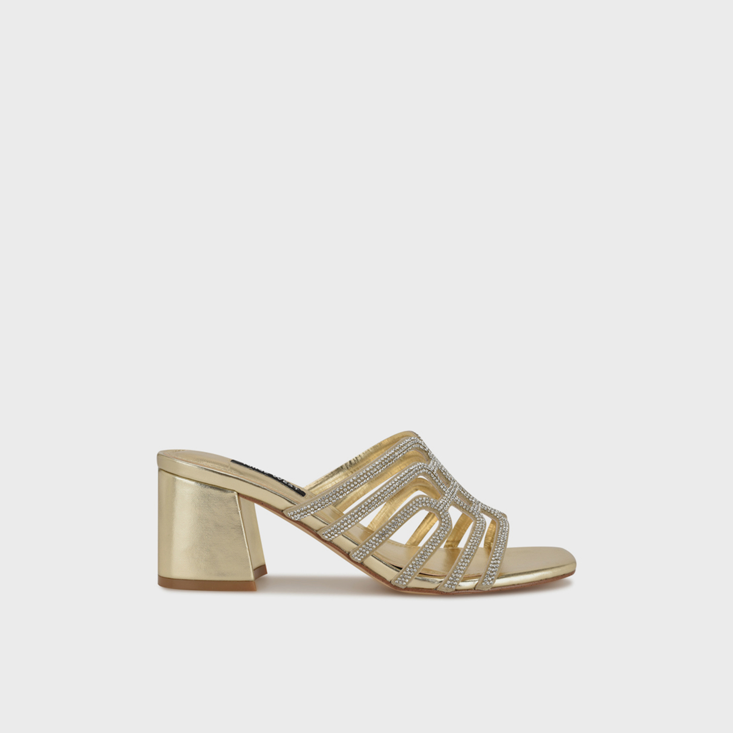ناين ويست- صندل نسائي ونجراسا5 سهل الارتداء | WNGRASSA5-women-shoes-sandals-heeled-image-5