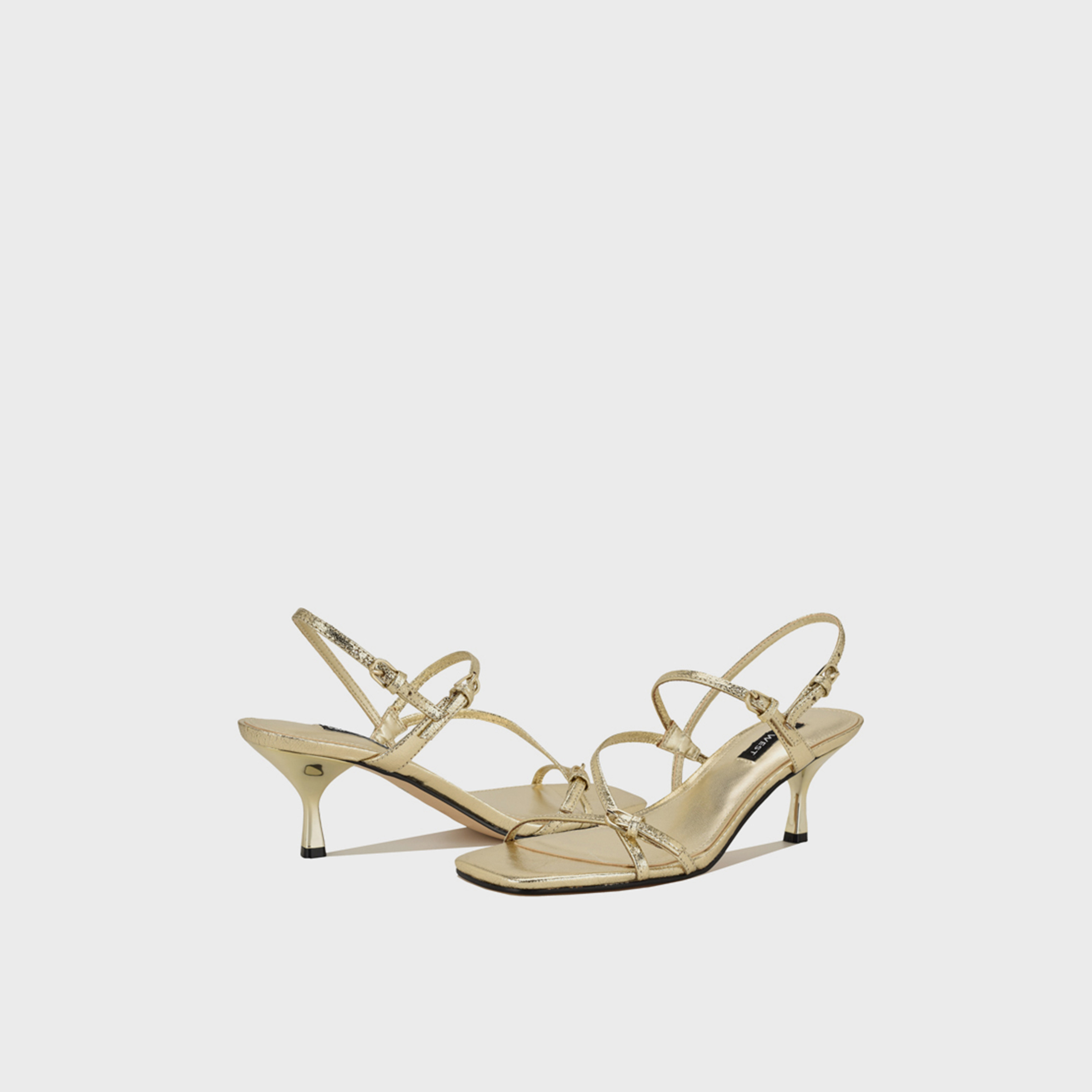 ناين ويست - صندل نسائي بكعب صغير وحزام بإبزيم | WNHAYLA3-women-shoes-heels-image-2