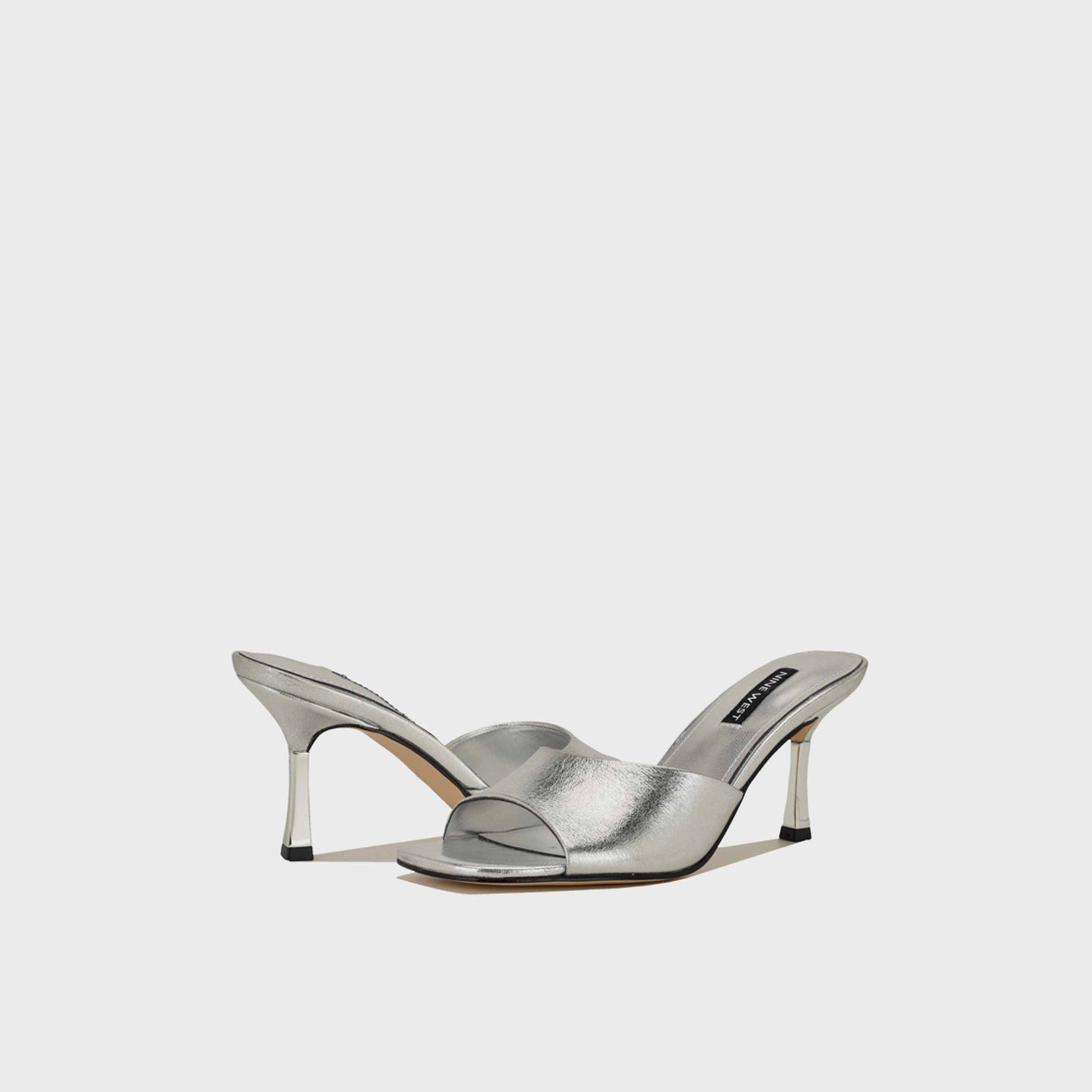ناين ويست - صندل نسائي بكعب ستيليتو عالٍ رفيع سهل الارتداء | WNLAMELL3-women-shoes-heels-image-2