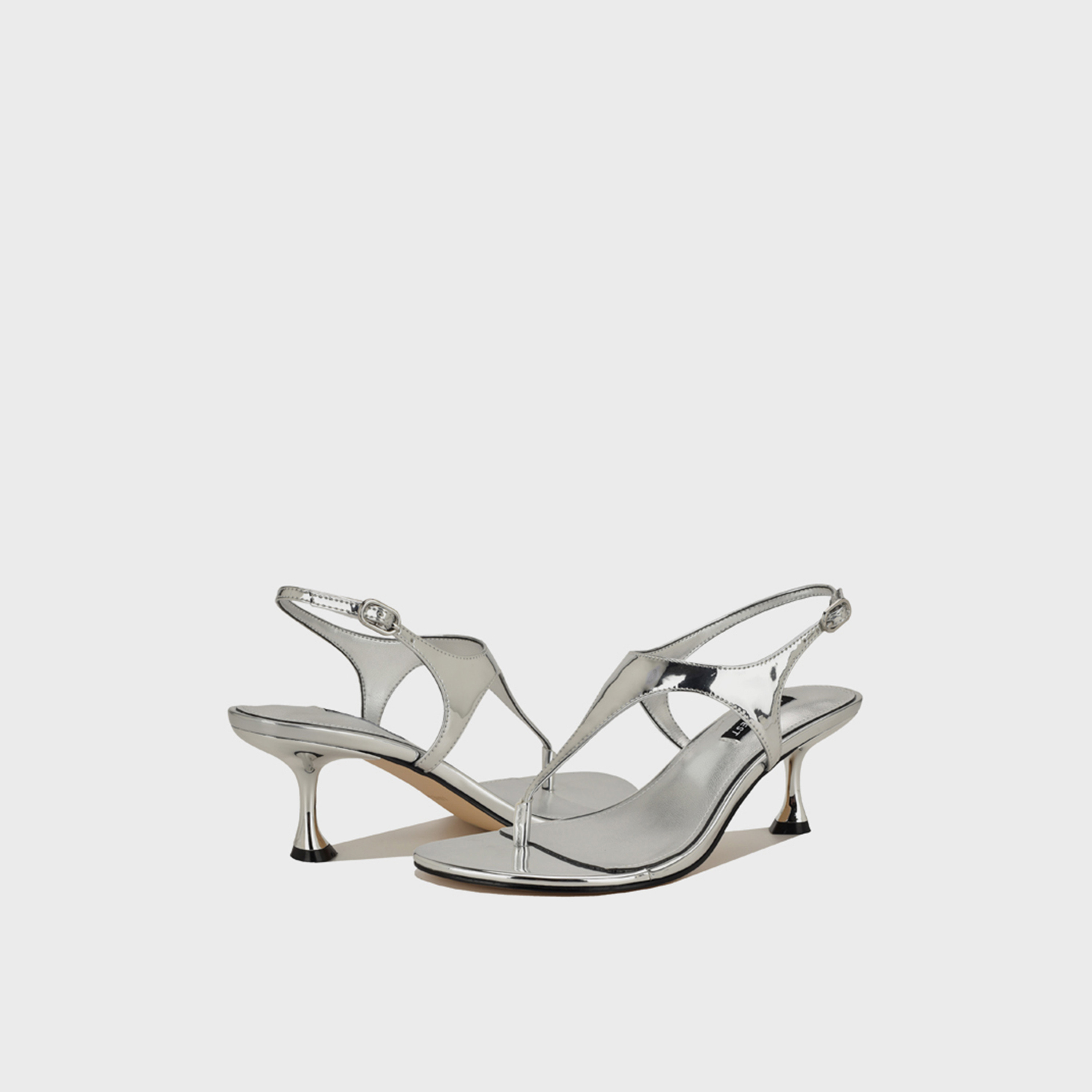 ناين ويست - صندل نسائي بإبزيم وحزام كعب منخفض| WNNOIR3-women-shoes-sandals-heeled-image-18