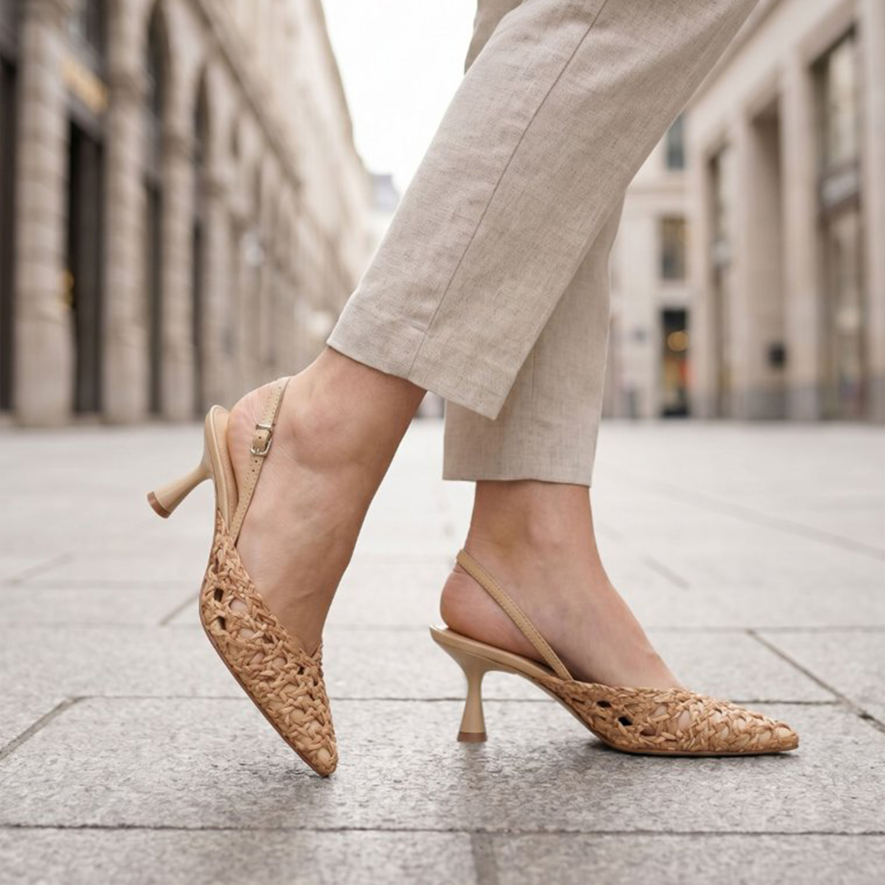 ناين ويست - حذاء نسائي بكعب صغير بإبزيم | WNRANDELA2-women-shoes-heels-image-13