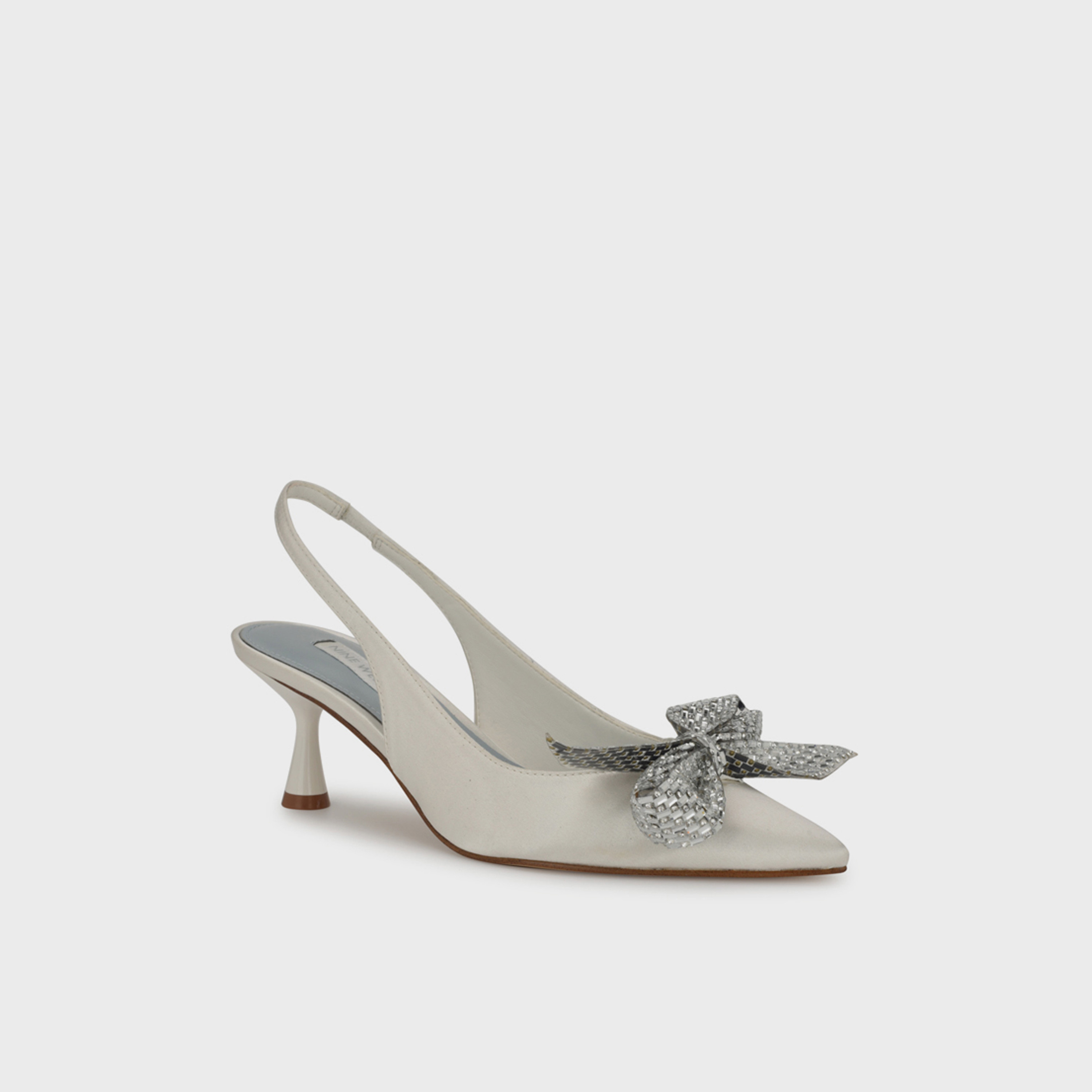 ناين ويست -  حذاء نسائي سهل الارتداء بكعب صغير | WNRILLS7-women-shoes-heels-image-1