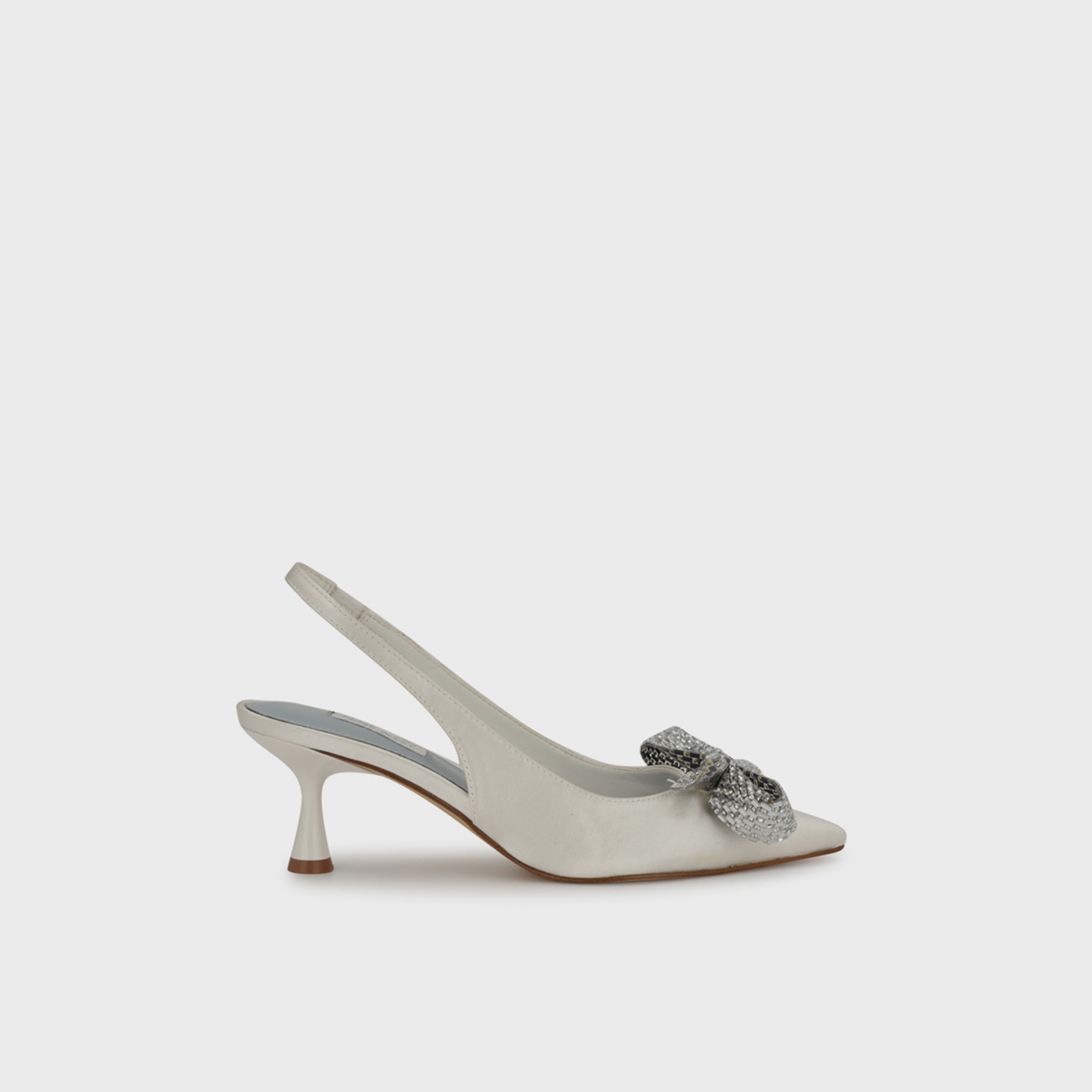 ناين ويست -  حذاء نسائي سهل الارتداء بكعب صغير | WNRILLS7-women-shoes-heels-image-2